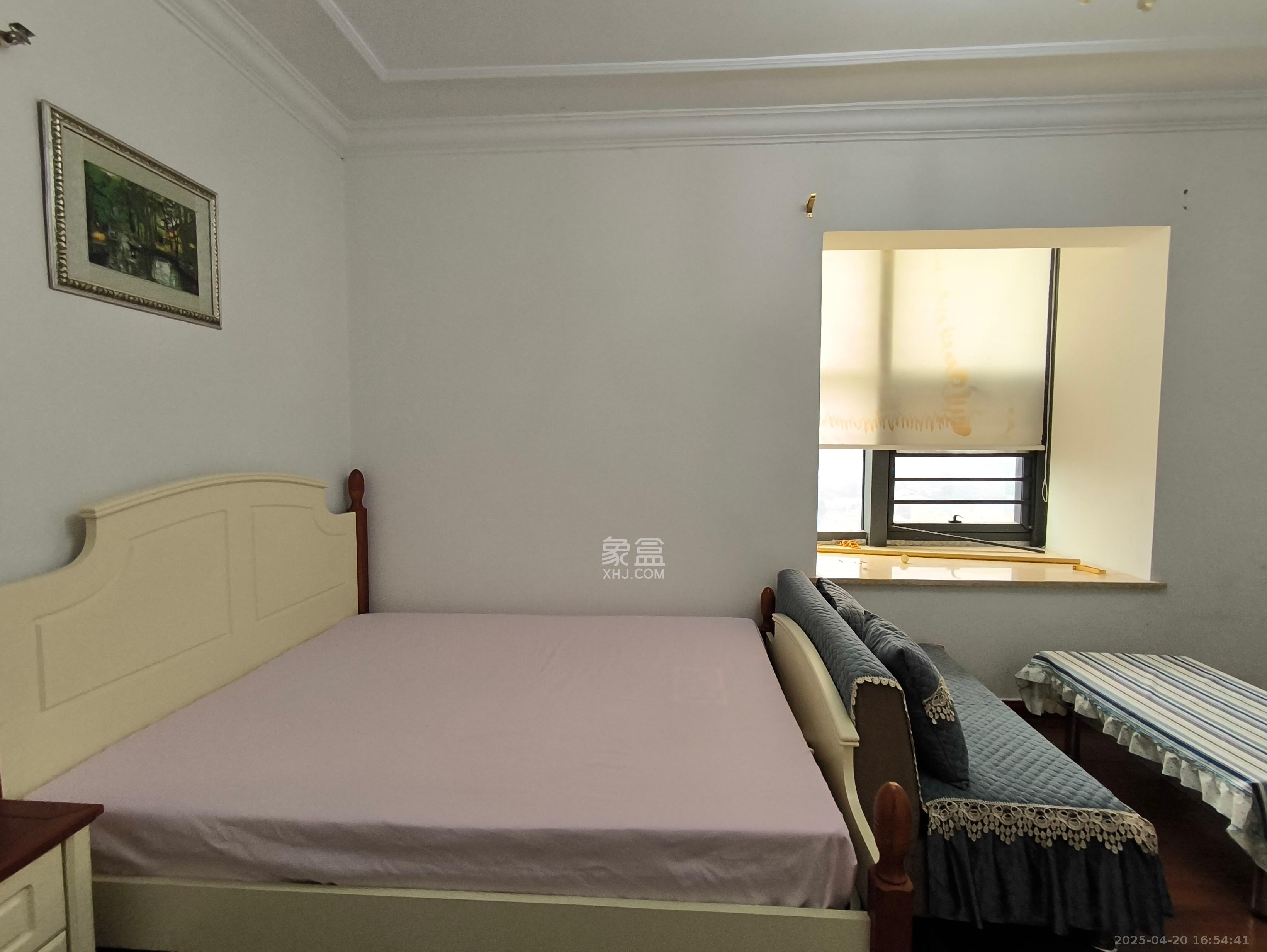 蓝湾国际广场 1室1厅1卫 1800.0元/月 蓝湾国际广场 1室1厅1卫 1800.0元/月室内图