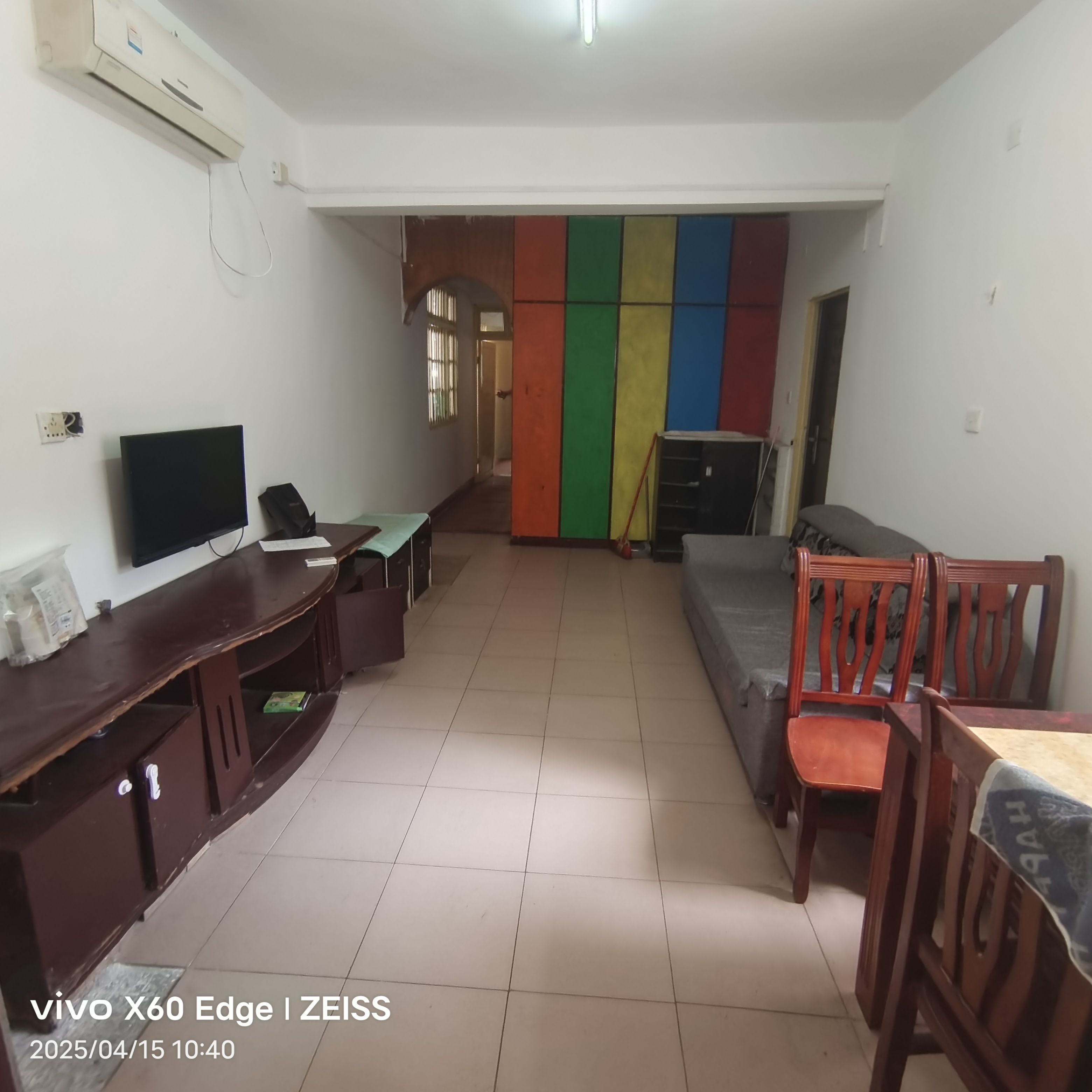 环城南路散盘 2室1厅1卫 550.0元/月 环城南路散盘 2室1厅1卫 550.0元/月室内图