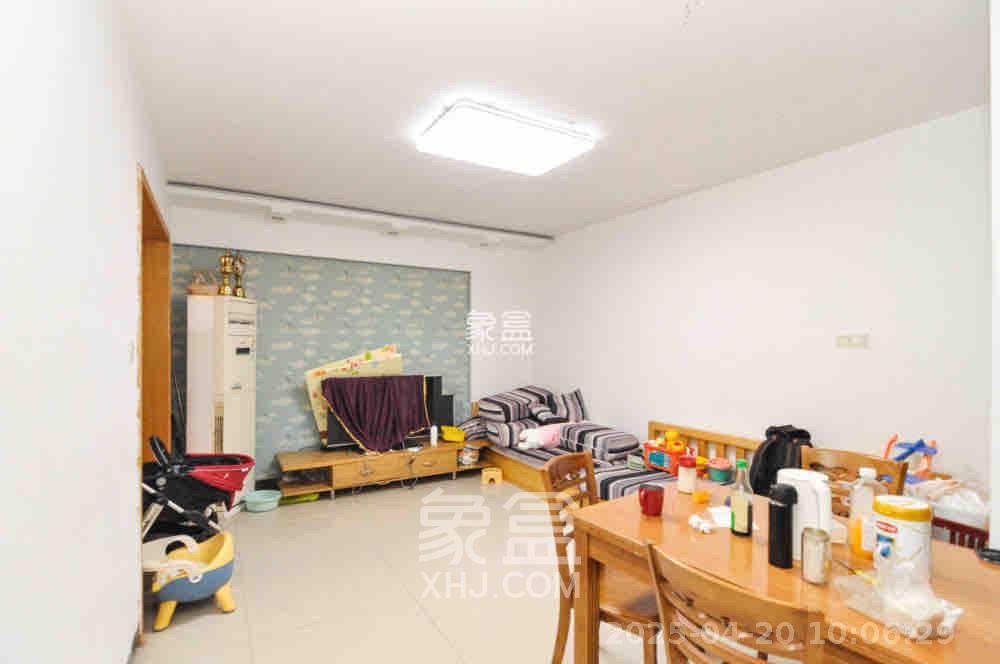 玛依拉山庄  2室2厅1卫   2300.00元/月室内图