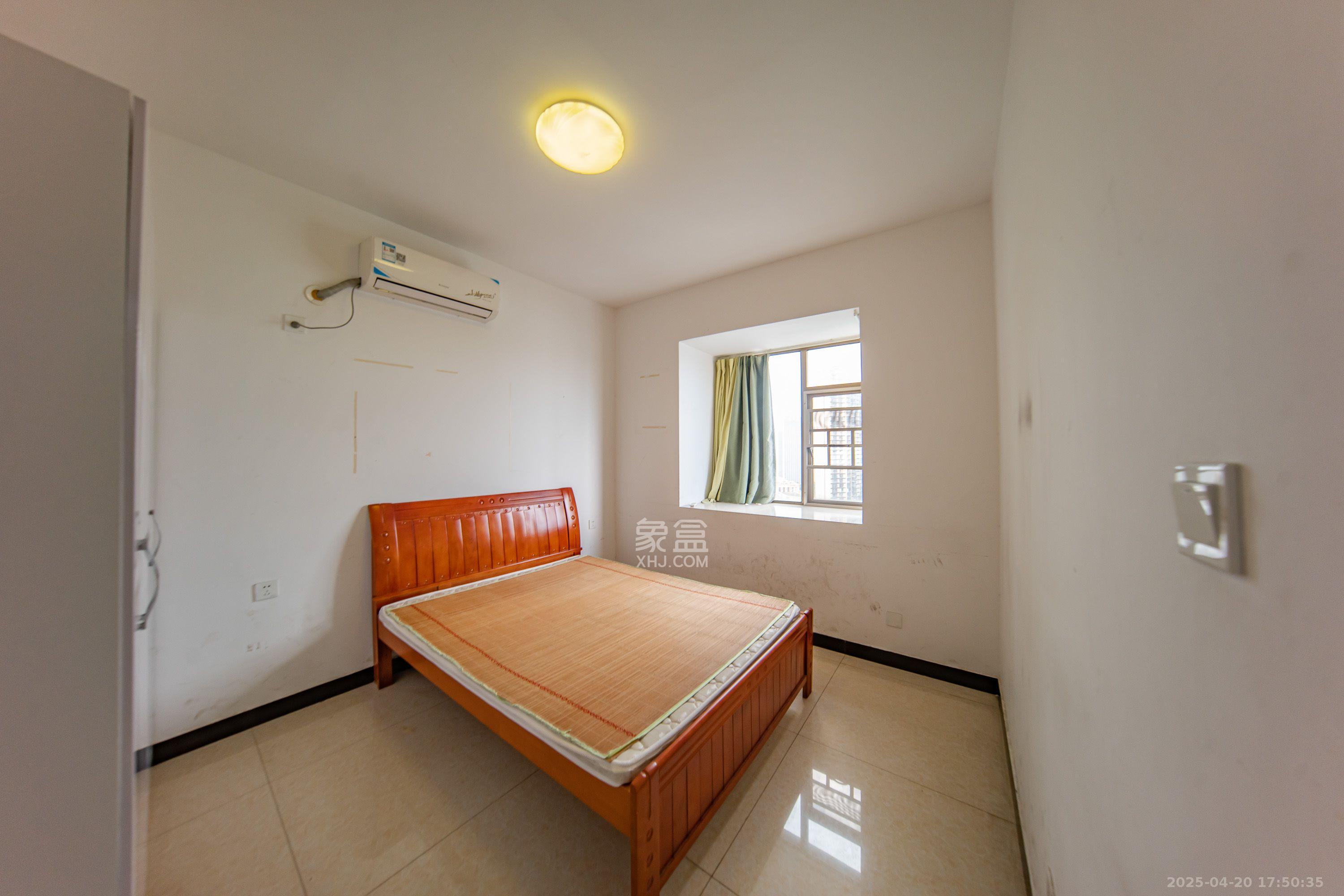 江山帝景雅典  2室2厅1卫    2400.0元/月 江山帝景雅典  2室2厅1卫    2400.0元/月室内图