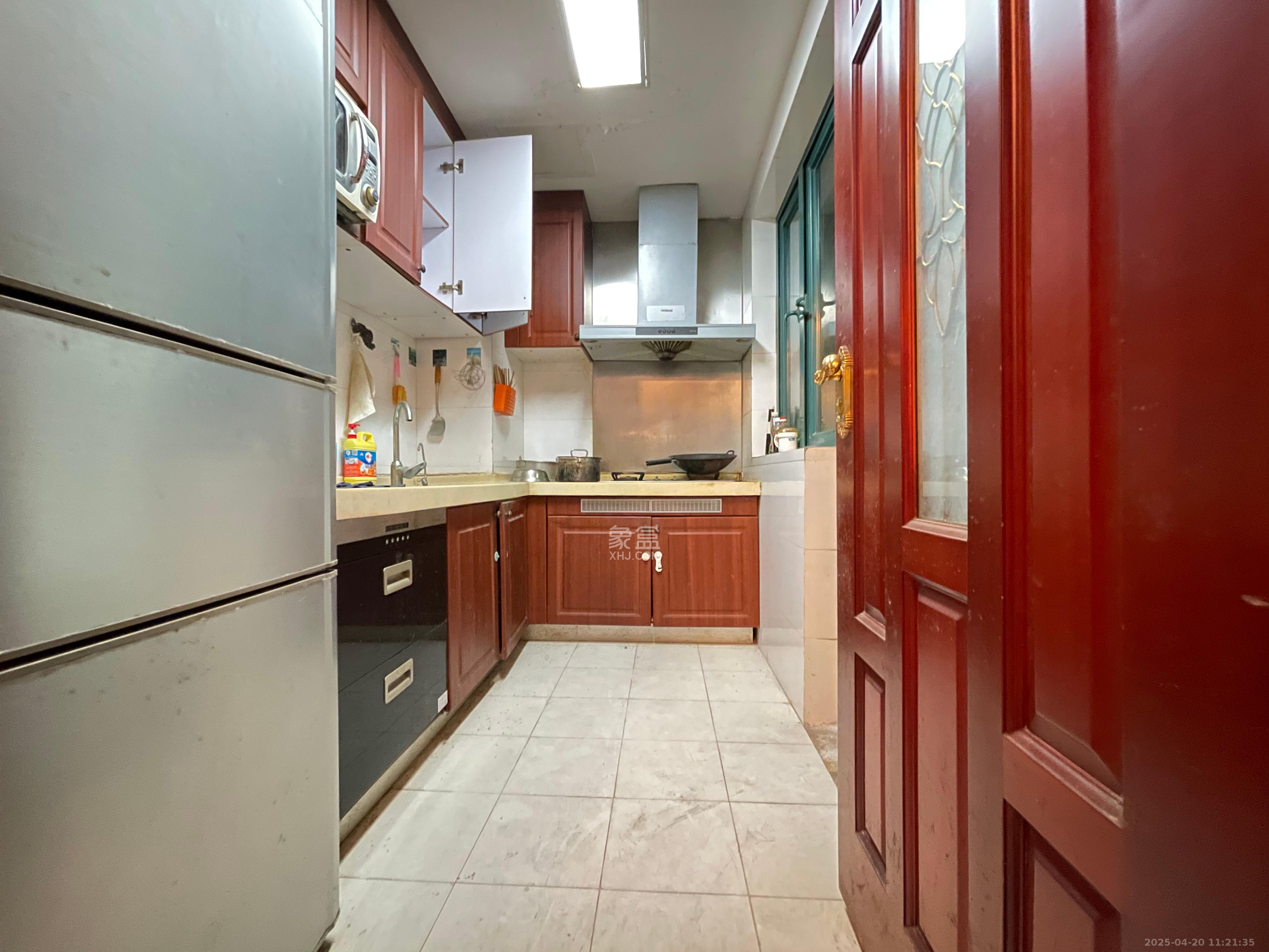 恒大名都 4室2厅2卫 1500.0元/月 恒大名都 4室2厅2卫 1500.0元/月室内图