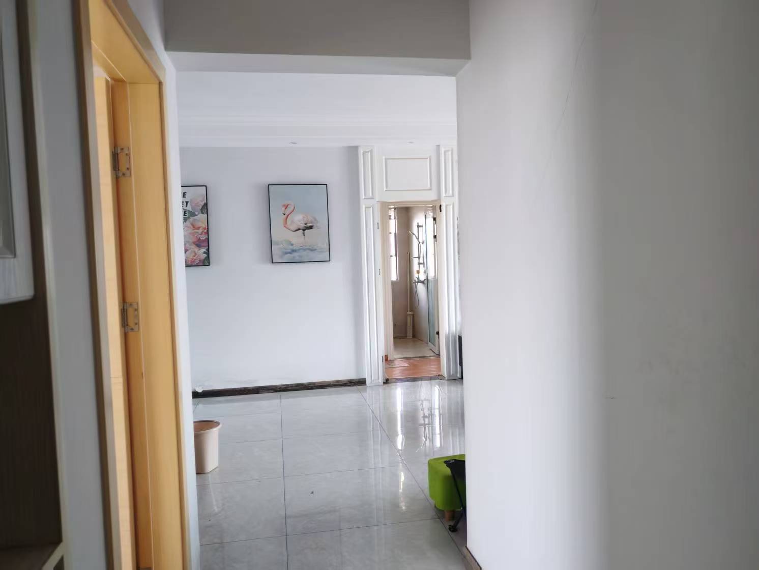 翡翠公园(北大资源) 4室2厅2卫 63.80万 翡翠公园(北大资源) 4室2厅2卫 63.80万室内图