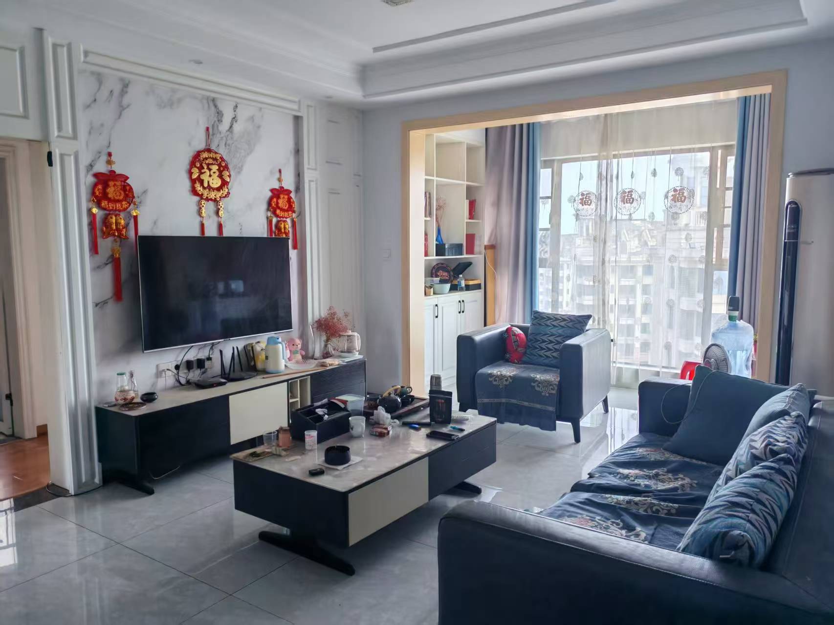 翡翠公园(北大资源) 4室2厅2卫 63.80万 翡翠公园(北大资源) 4室2厅2卫 63.80万室内图