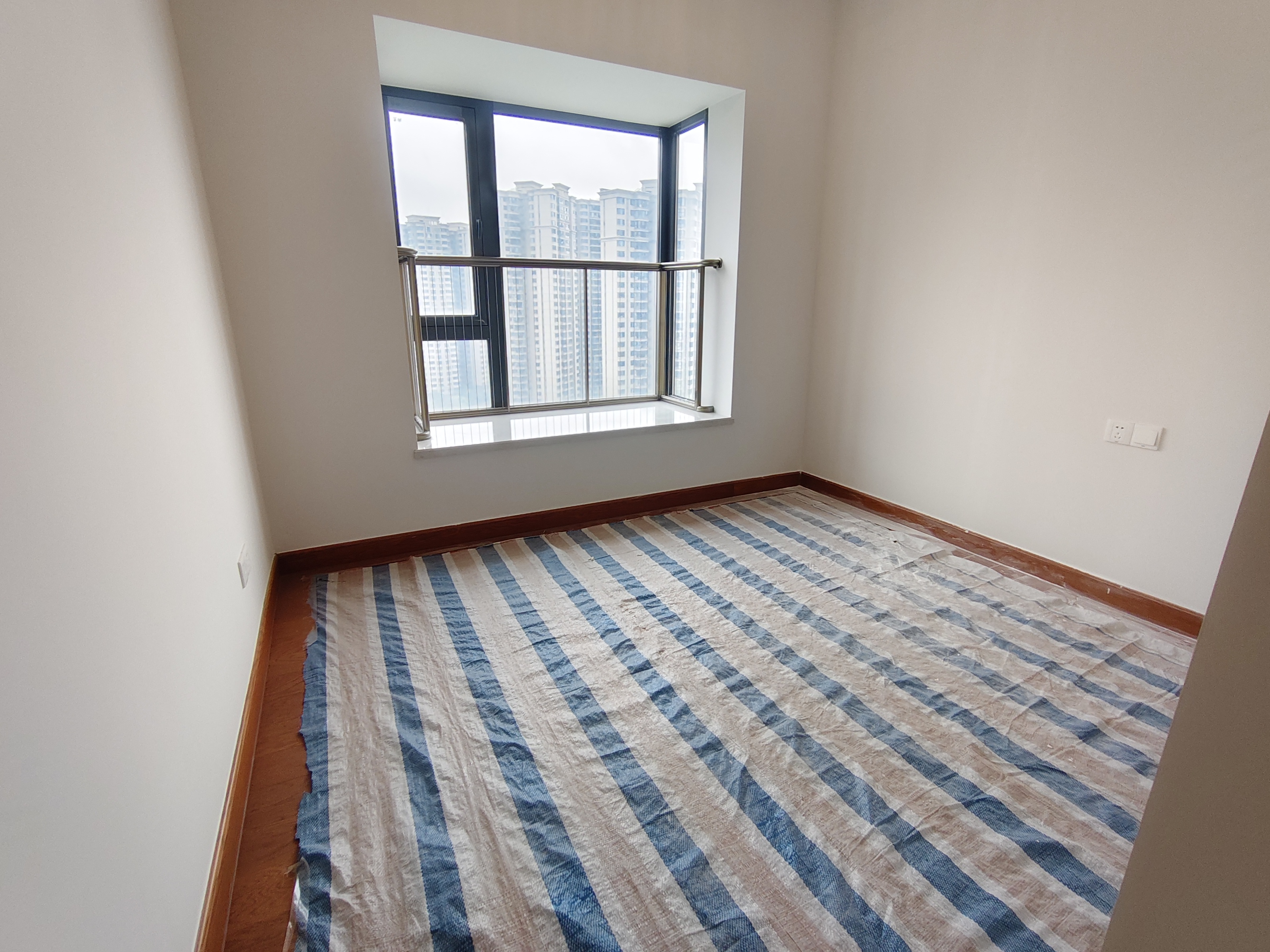 恒大林溪郡  3室2厅2卫    67.8万 恒大林溪郡  3室2厅2卫    67.8万室内图