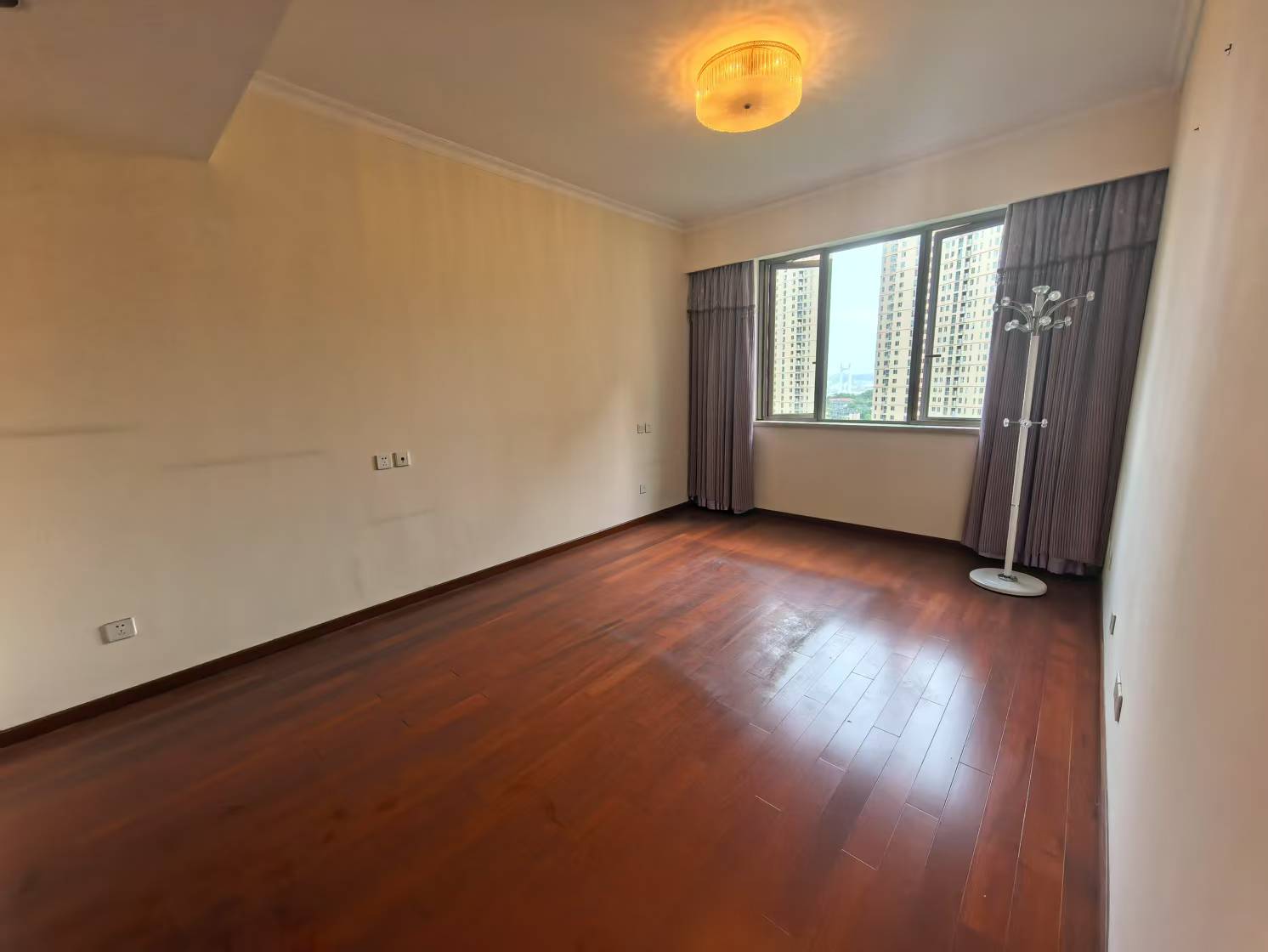 晋合湘水湾一期 3室2厅1卫 85.0万 晋合湘水湾一期 3室2厅1卫 85.0万室内图