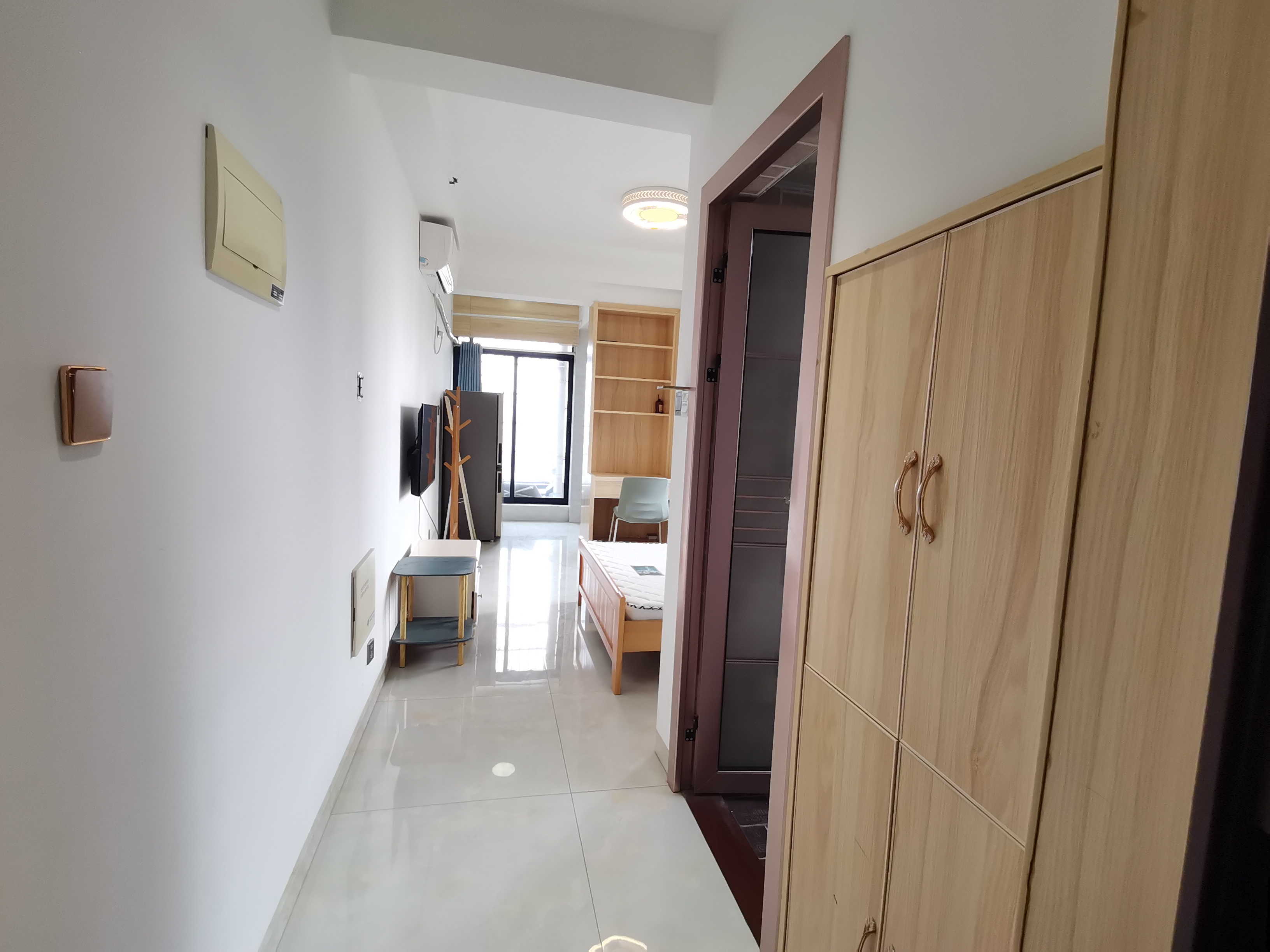 中建御山和苑 1室1厅1卫 19.0万 中建御山和苑 1室1厅1卫 19.0万室内图