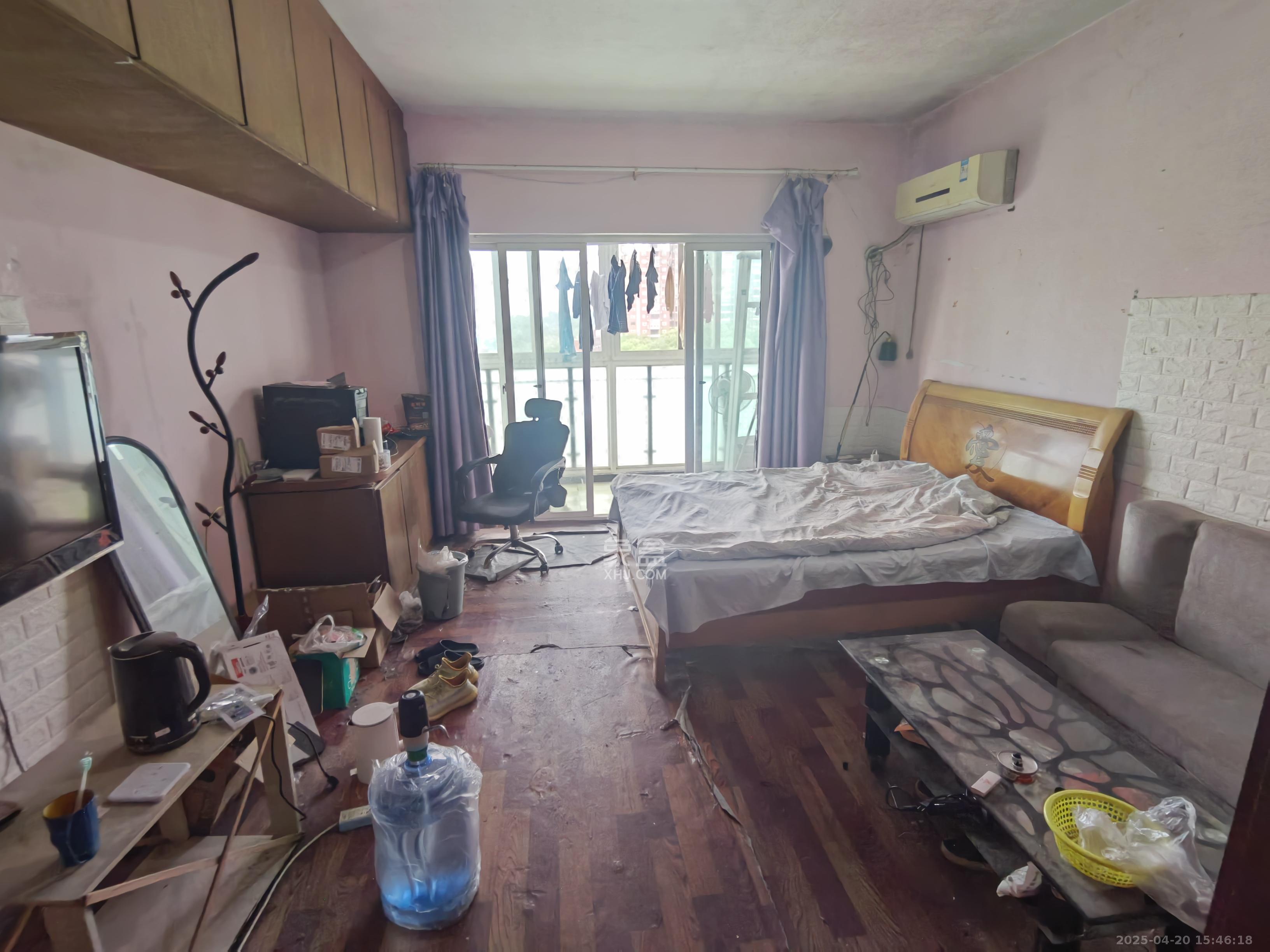 知微园 1室1厅1卫 800.0元/月 知微园 1室1厅1卫 800.0元/月室内图