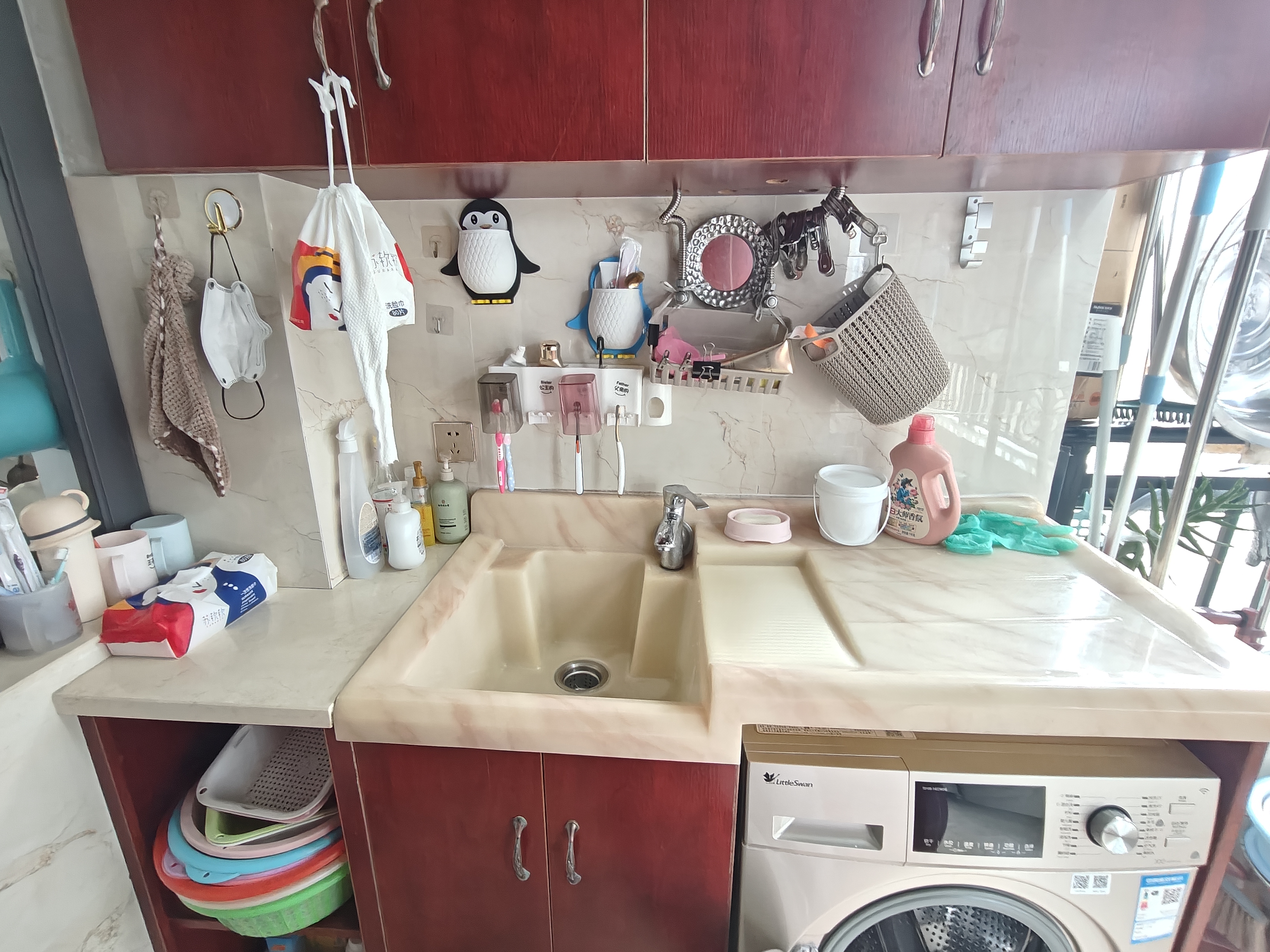 恒大华府 3室2厅2卫 2300.0元/月 恒大华府 3室2厅2卫 2300.0元/月室内图