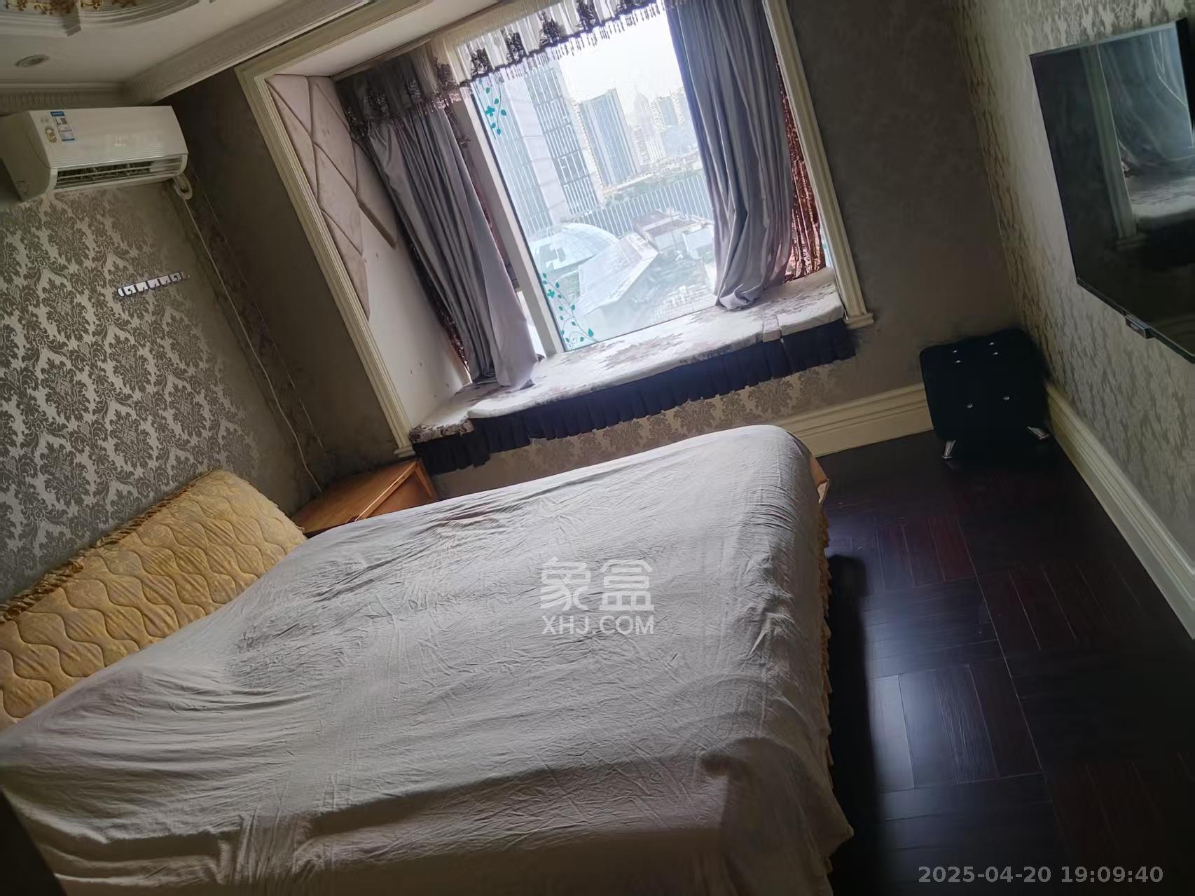 万达公馆 4室2厅4卫 9000.0元/月 万达公馆 4室2厅4卫 9000.0元/月室内图