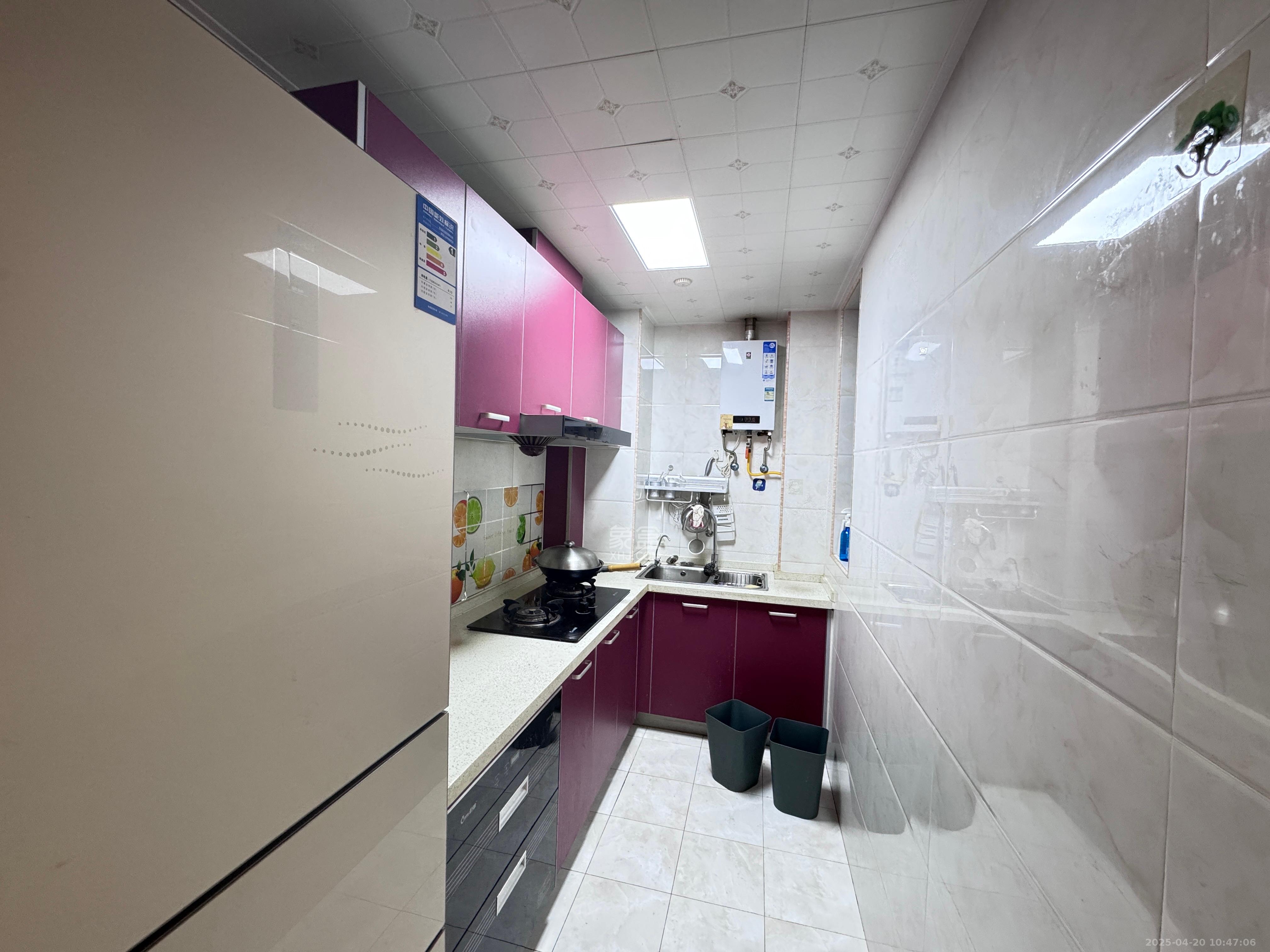 南山雍江汇(滨江国际新城) 3室2厅1卫 3000.0元/月 南山雍江汇(滨江国际新城) 3室2厅1卫 3000.0元/月室内图