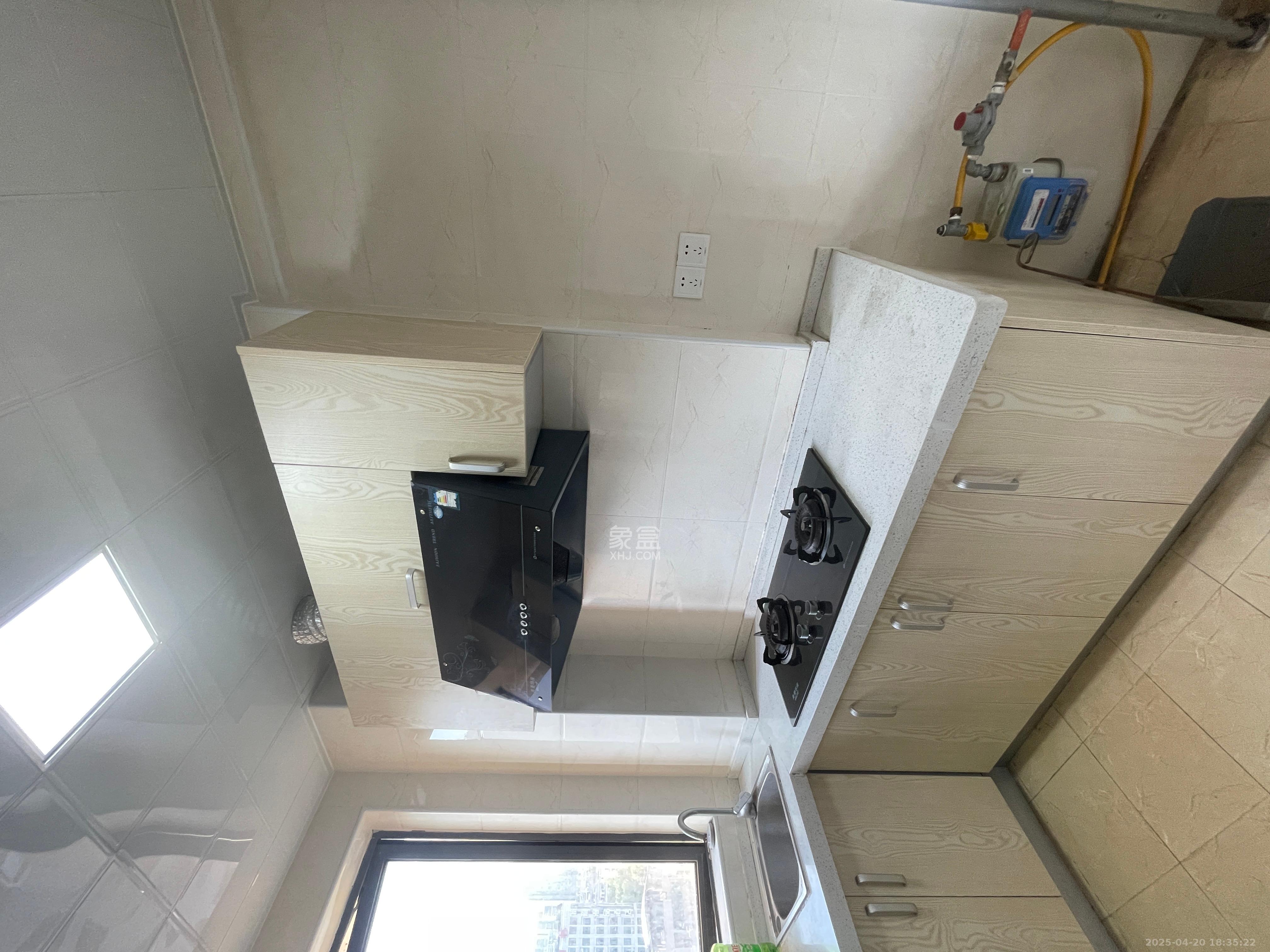 和隆花半里  1室1厅0卫   1600.00元/月室内图