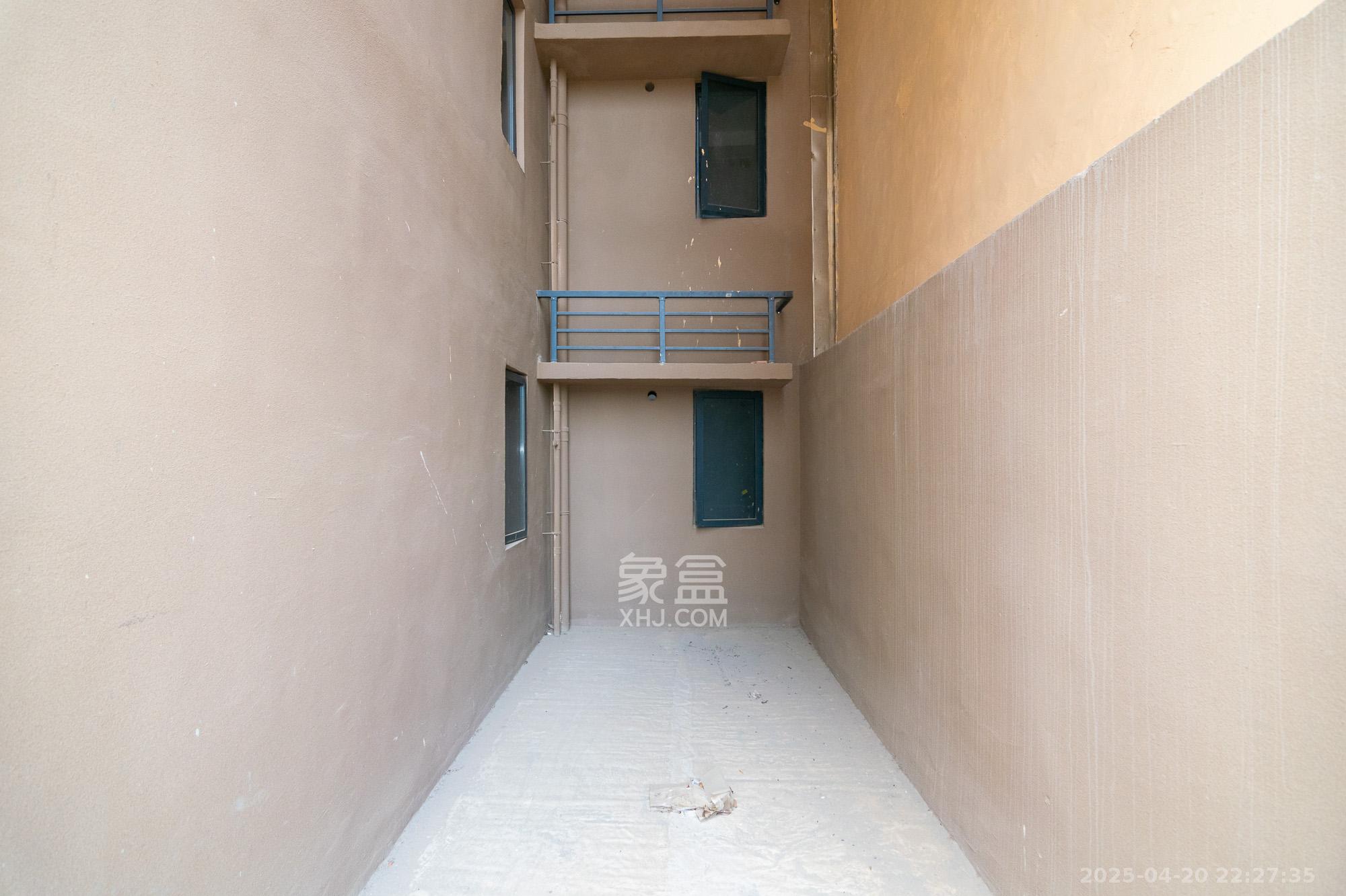 朗诗麓岛 4室2厅2卫 85.0万 朗诗麓岛 4室2厅2卫 85.0万其他