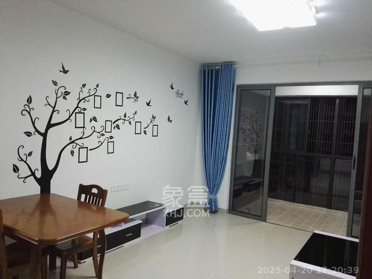 八方小区C区 2室1厅1卫 2200.0元/月 八方小区C区 2室1厅1卫 2200.0元/月室内图