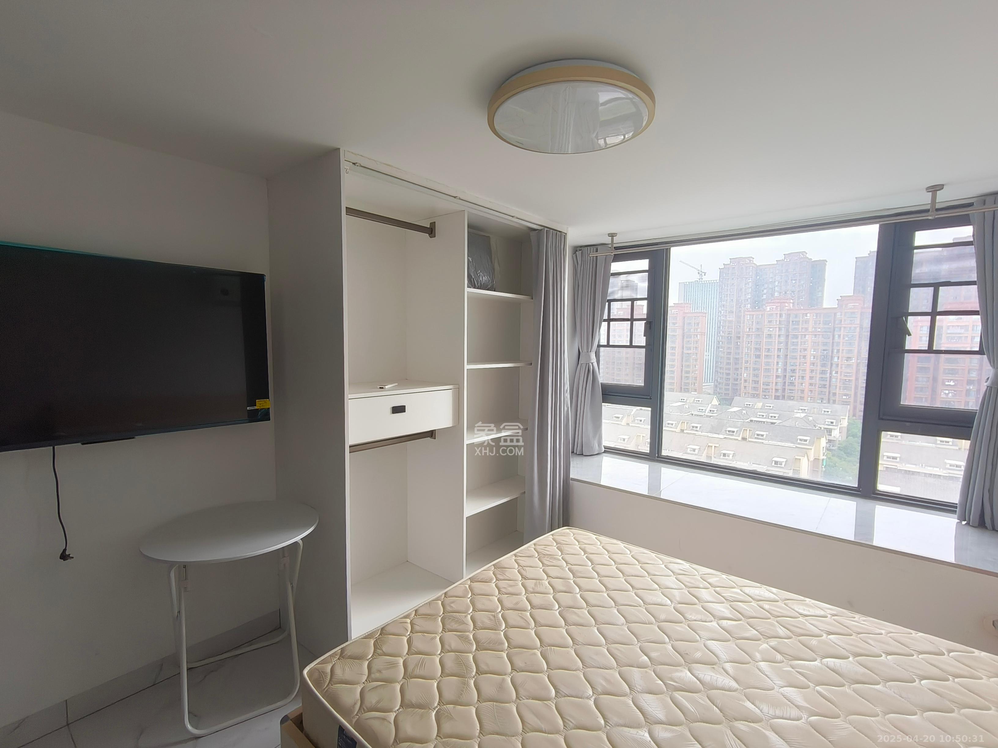 龙湖湘江星座(祺鑫星座公寓) 1室1厅1卫 2450.0元/月 龙湖湘江星座(祺鑫星座公寓) 1室1厅1卫 2450.0元/月户型图