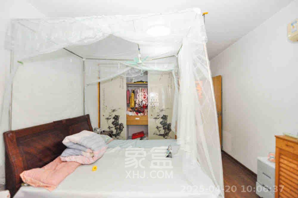 玛依拉山庄  2室2厅1卫   2300.00元/月室内图