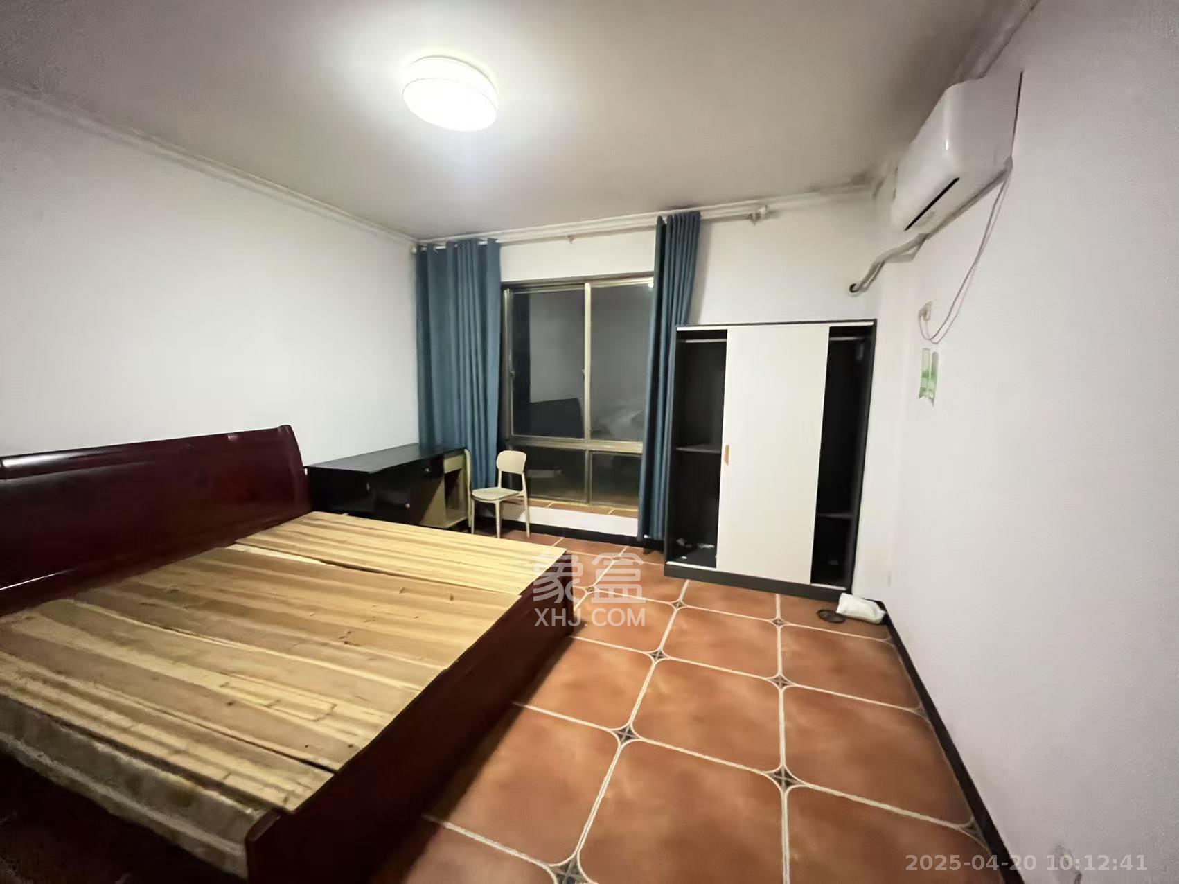 南郡明珠 2室2厅1卫 1300.0元/月 南郡明珠 2室2厅1卫 1300.0元/月室内图