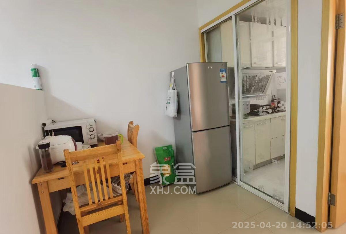 印象天心  2室1厅1卫   2200.00元/月室内图