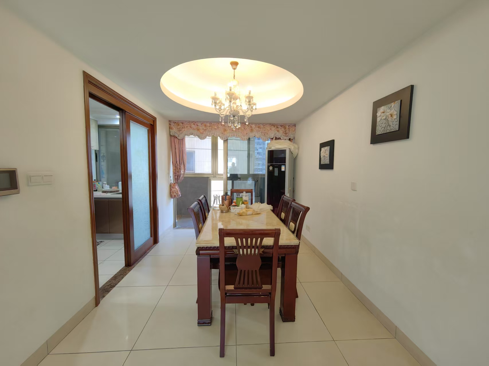 现代花园三期 4室2厅2卫 222.0万 现代花园三期 4室2厅2卫 222.0万室内图