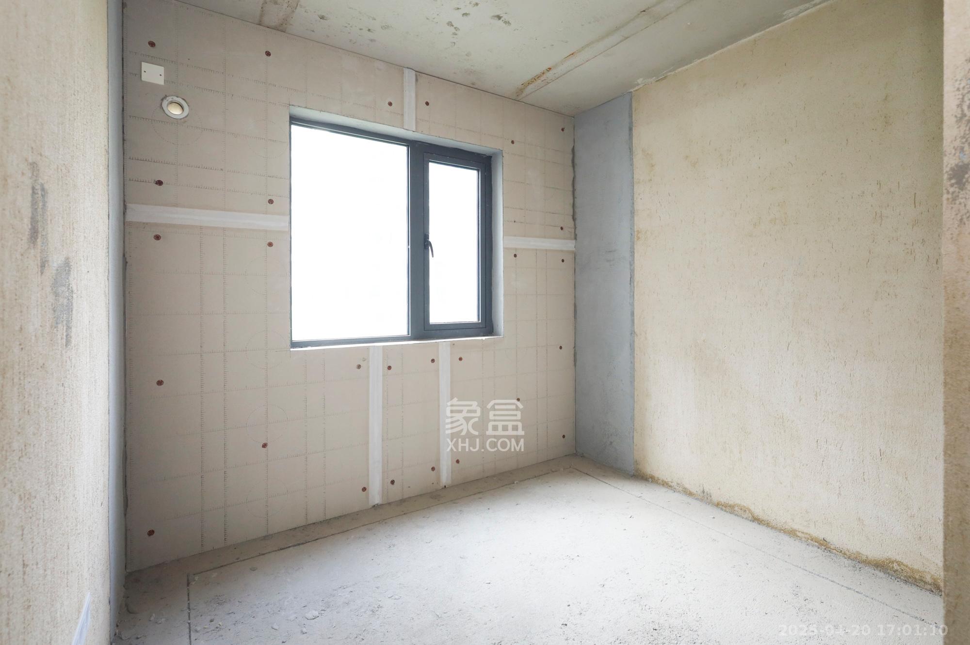 长沙北中心保利时代B区  4室2厅2卫    118.0万 长沙北中心保利时代B区  4室2厅2卫    118.0万卧室