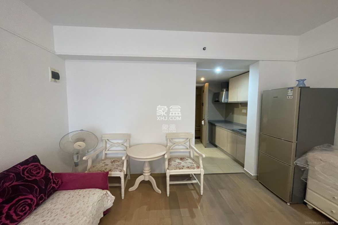 万科金色家园 1室1厅1卫 1500.0元/月 万科金色家园 1室1厅1卫 1500.0元/月室内图