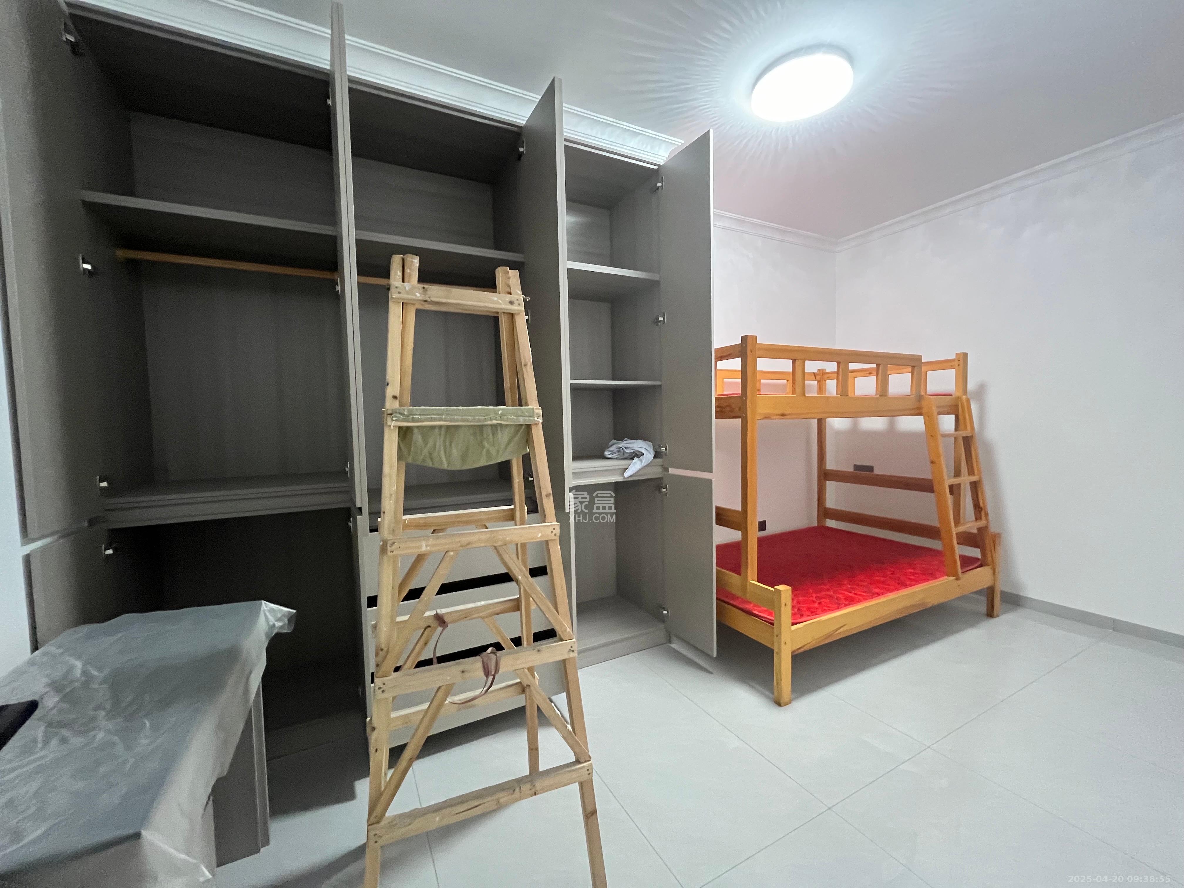 先锋新宇 2室1厅1卫 2200.0元/月 先锋新宇 2室1厅1卫 2200.0元/月室内图