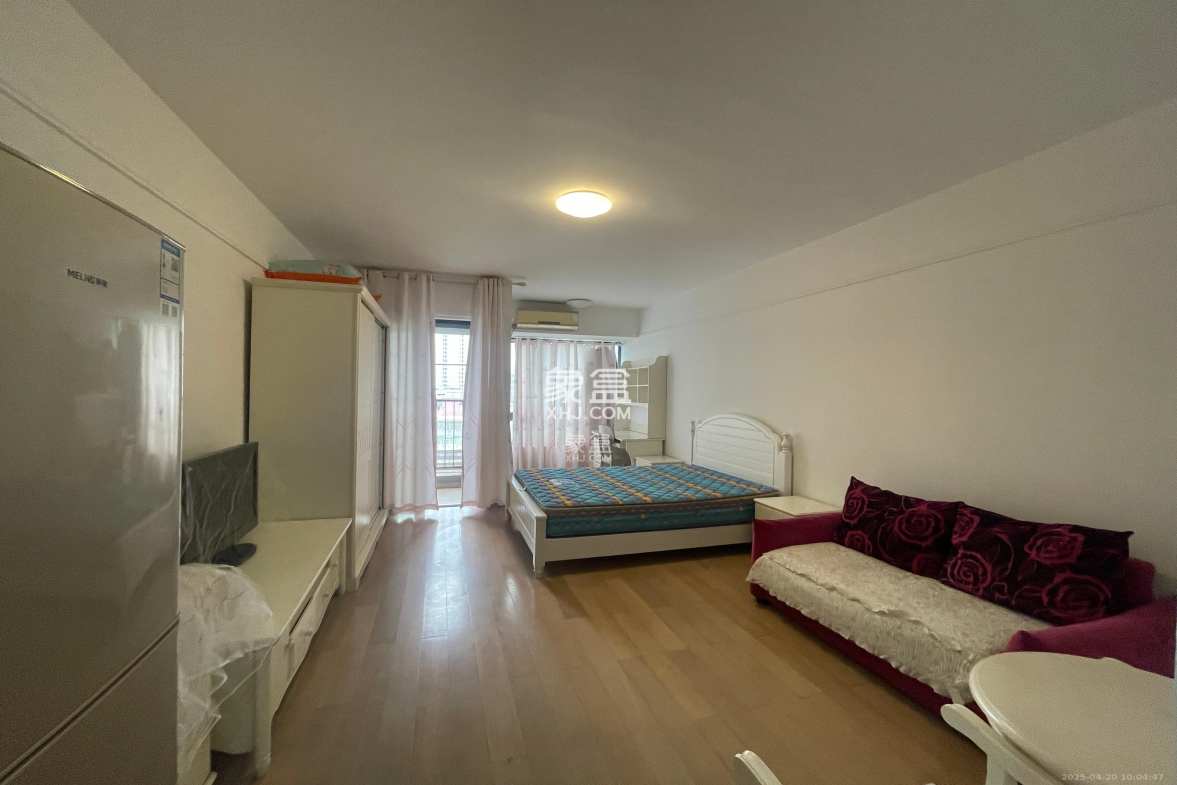 万科金色家园 1室1厅1卫 1500.0元/月 万科金色家园 1室1厅1卫 1500.0元/月室内图