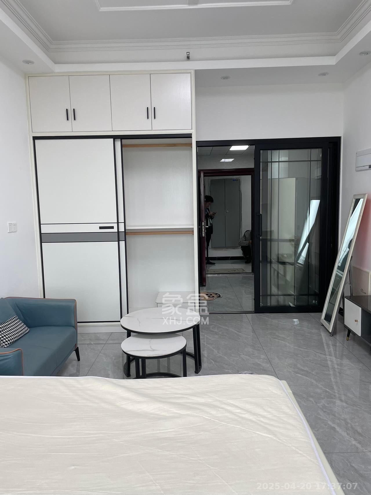 梅溪湖家居建材城  1室1厅1卫   1400.00元/月室内图