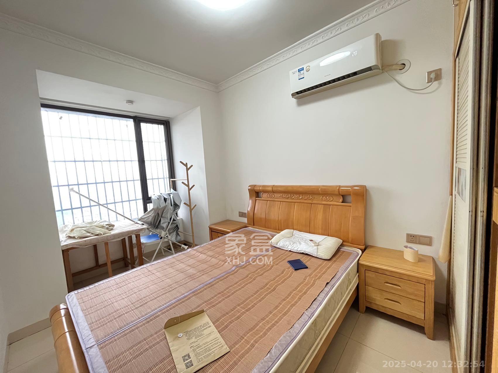 保利麓谷林语F区  3室2厅1卫   2600.00元/月室内图