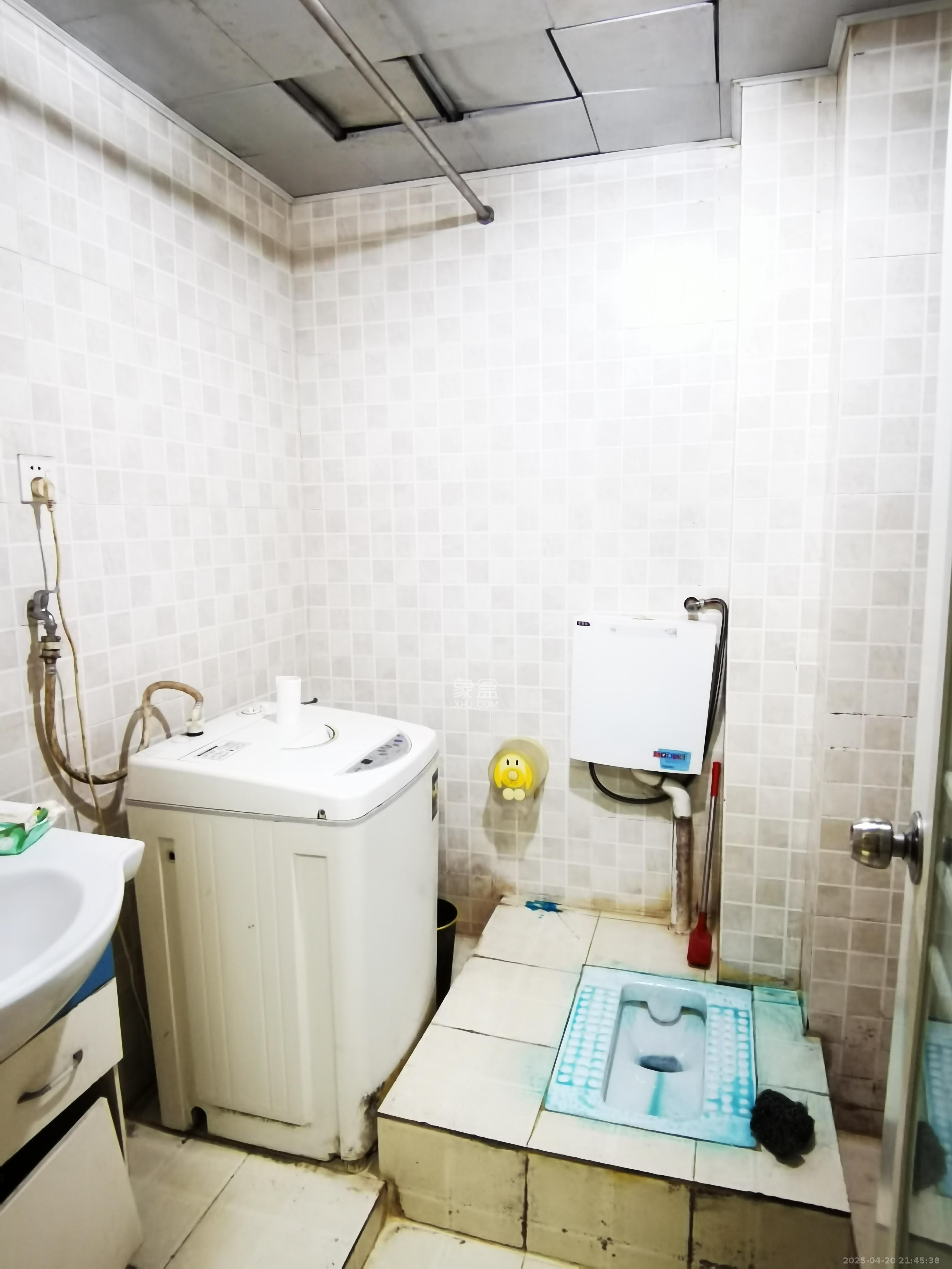 湘聚大厦  1室1厅1卫   1600.00元/月室内图