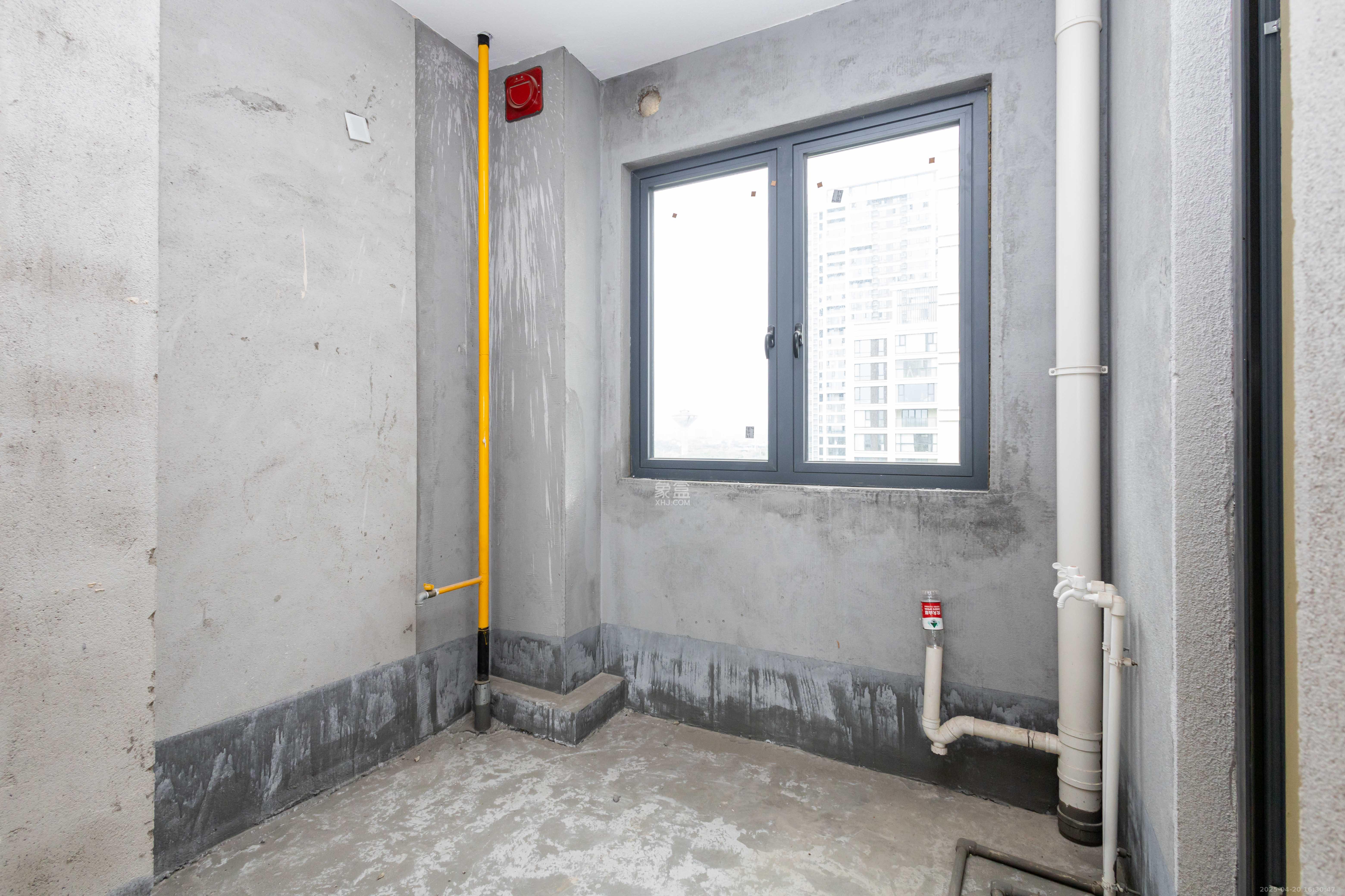 中信城开东宸上品  5室2厅3卫    220.0万厨房