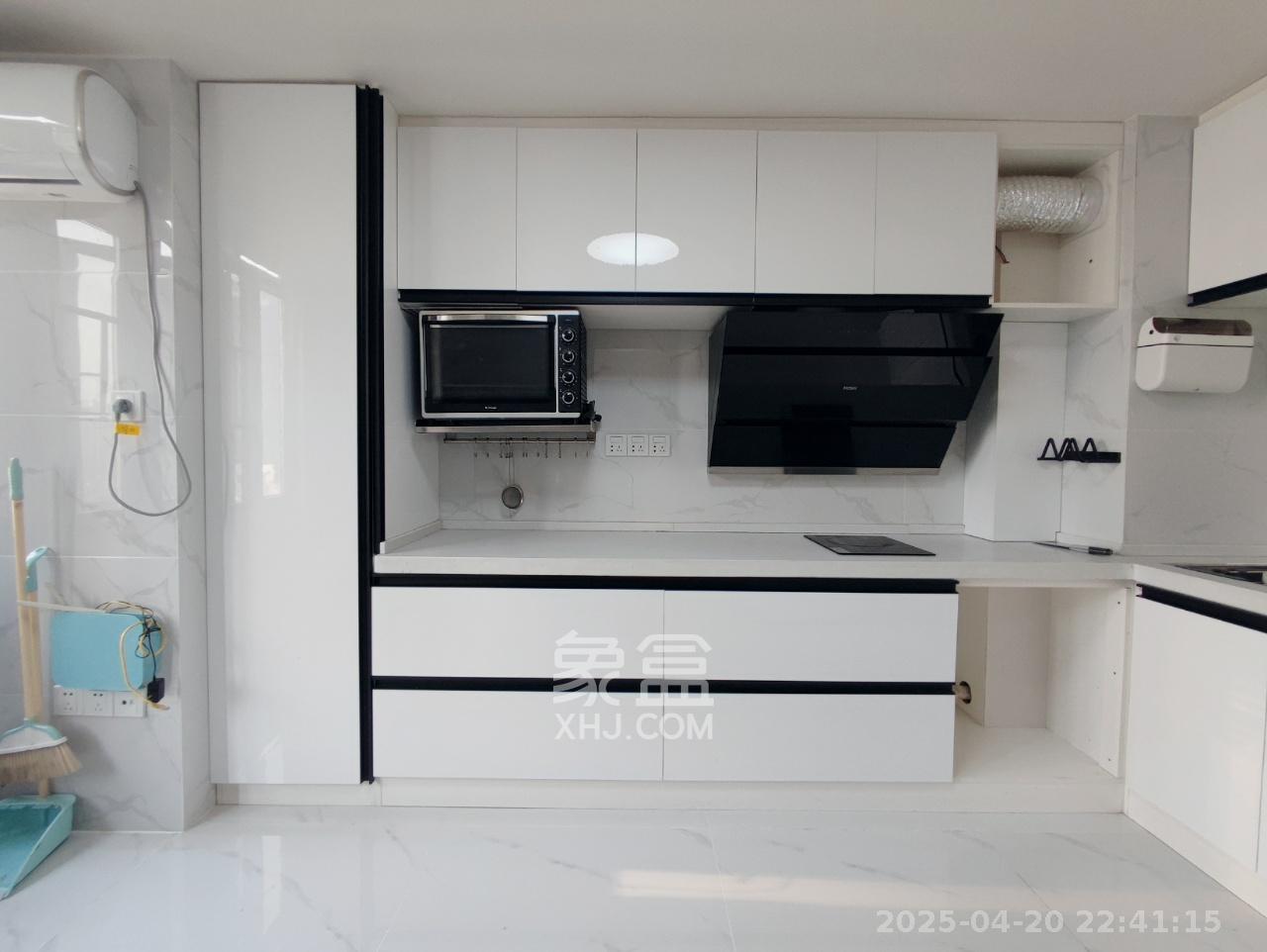 碧桂园星荟  2室1厅1卫    1300.0元/月 碧桂园星荟  2室1厅1卫    1300.0元/月室内图