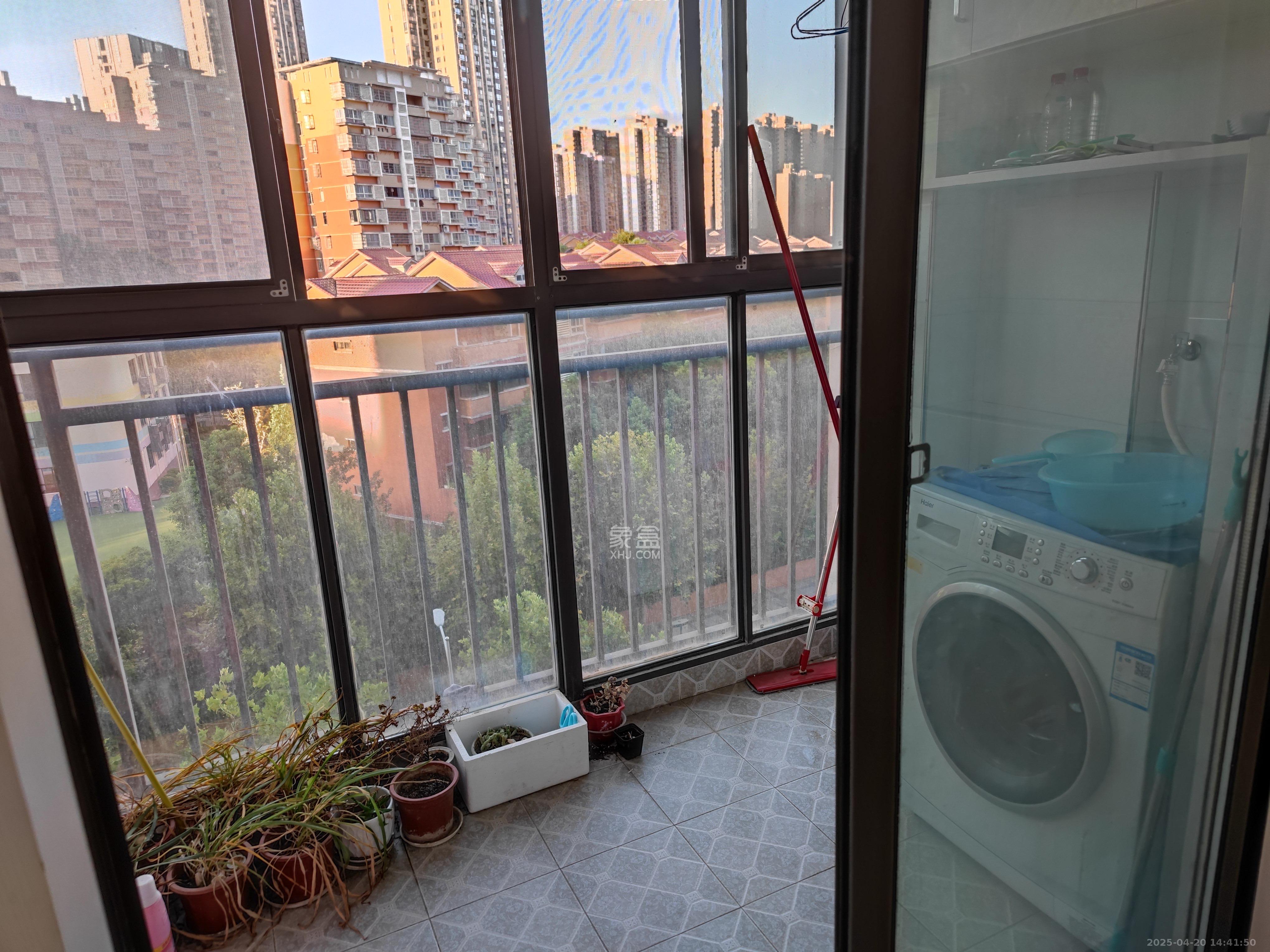 旭辉御府 4室2厅1卫 3300.0元/月 旭辉御府 4室2厅1卫 3300.0元/月室内图