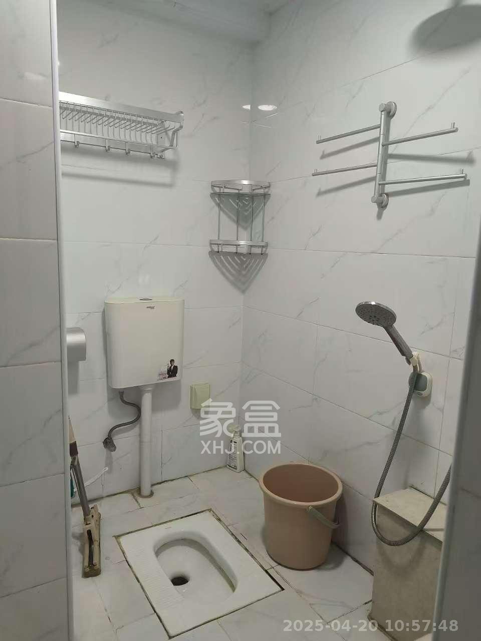 湘水和天下  1室1厅1卫   1500.00元/月室内图
