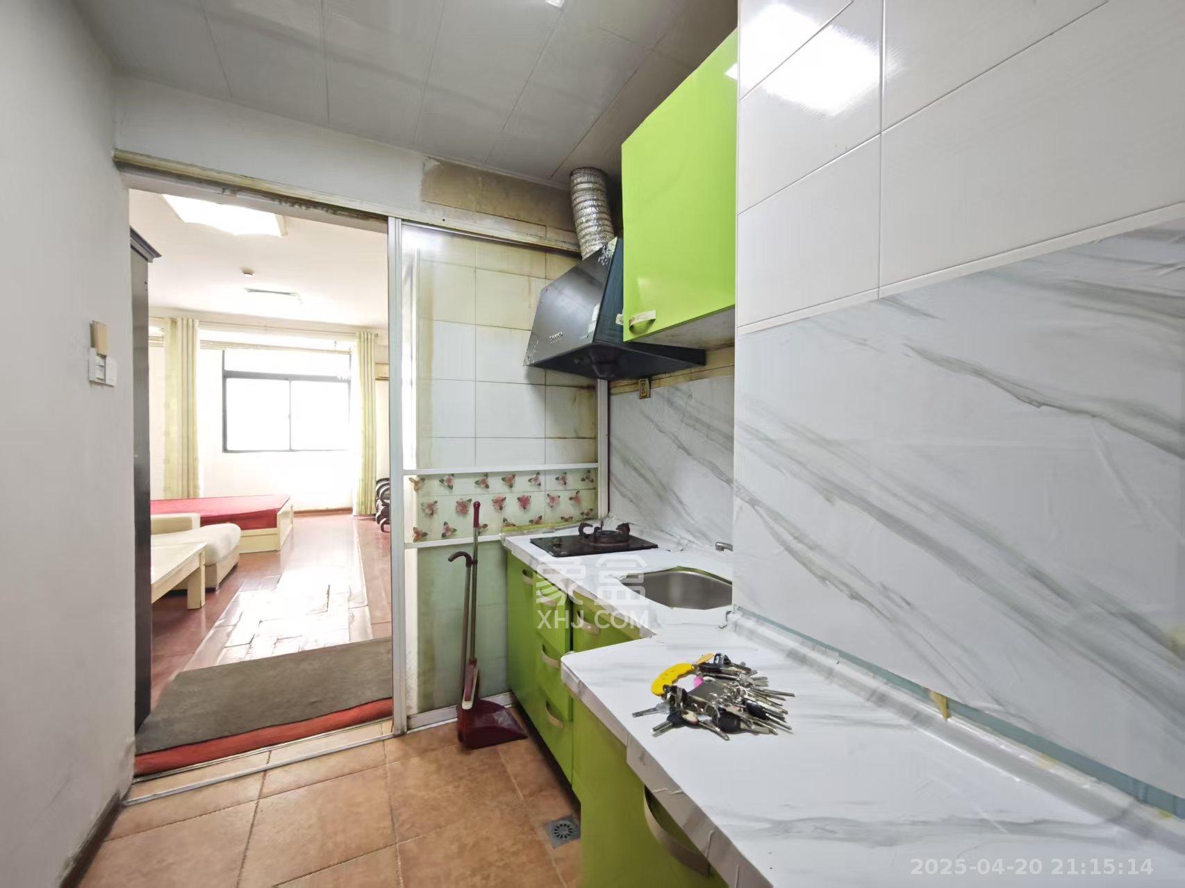 湘聚大厦  1室1厅1卫    1500.0元/月 湘聚大厦  1室1厅1卫    1500.0元/月室内图