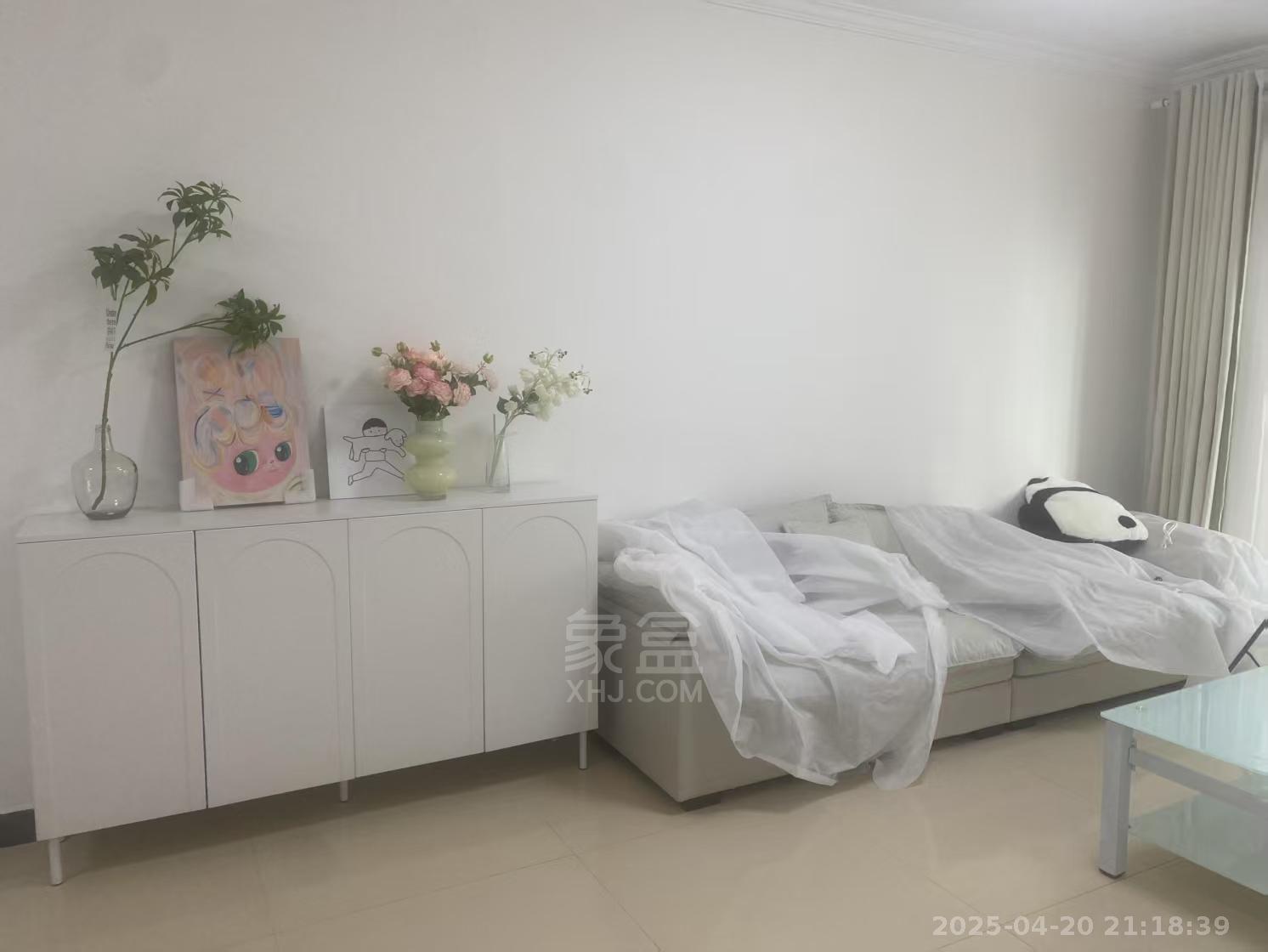 天顺楼  2室2厅1卫   1500.00元/月室内图