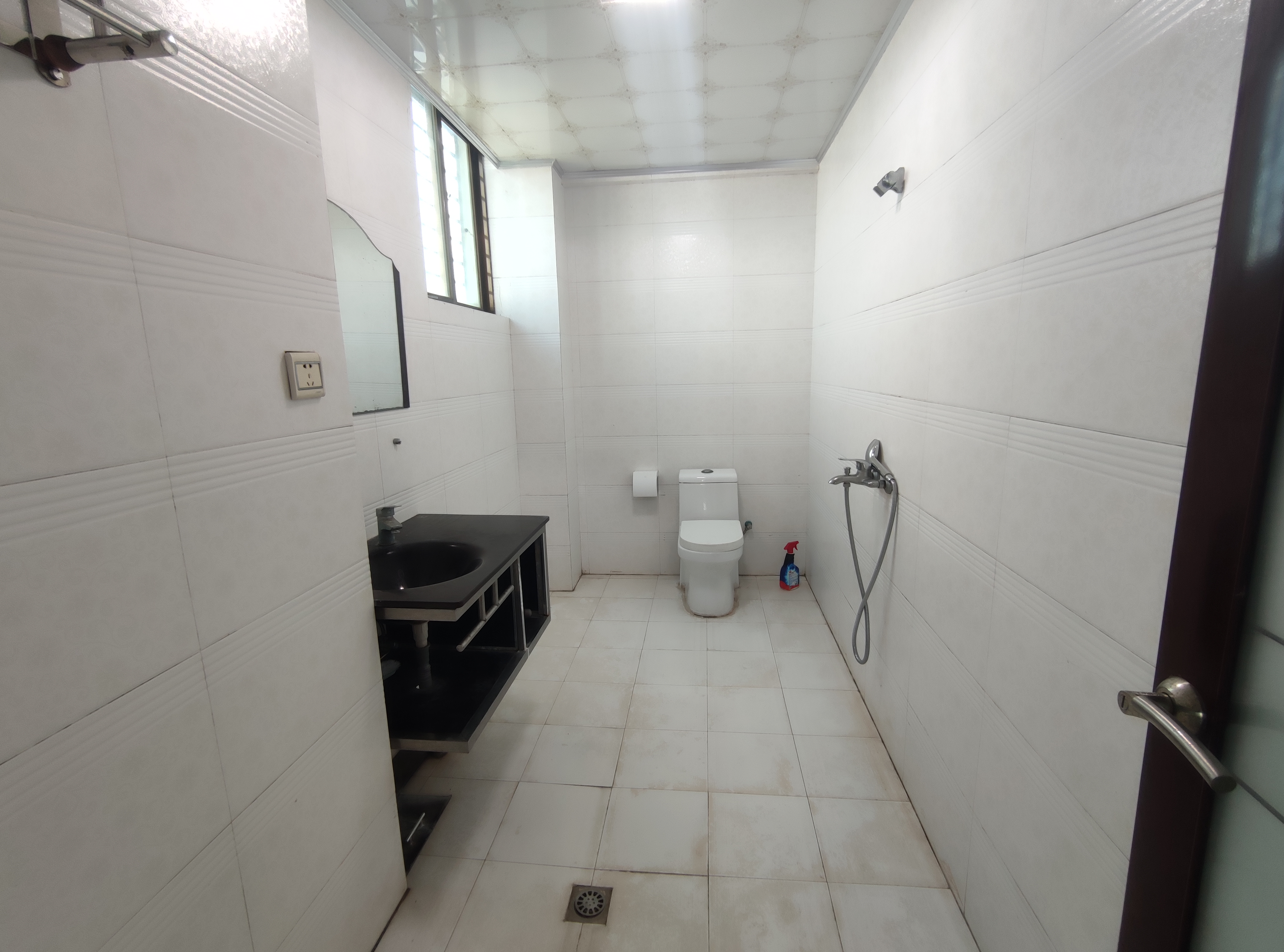 千鸿茂绿园小区  3室2厅2卫   2300.00元/月室内图