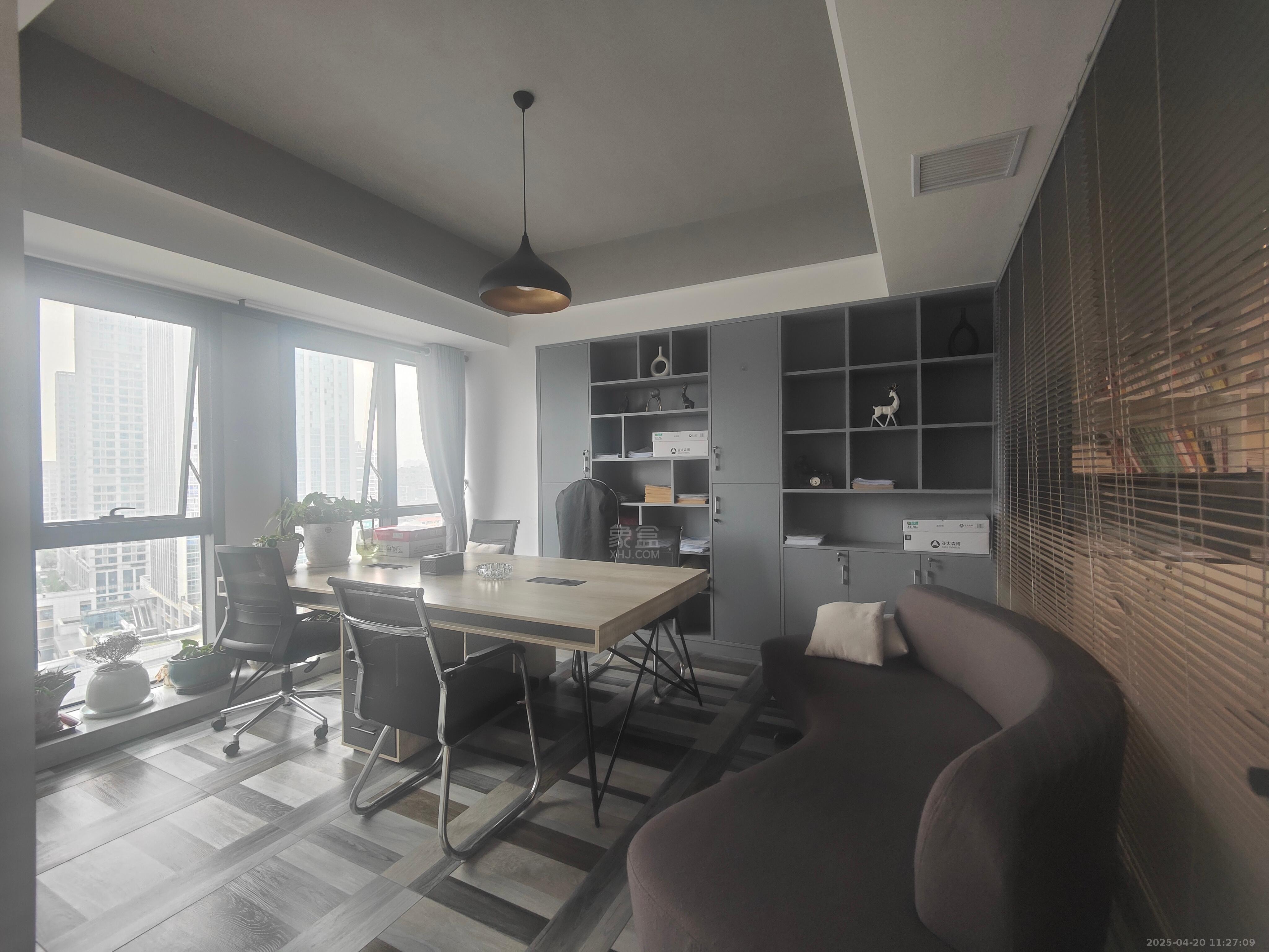 庐山春天 1室0厅0卫 2300.0元/月 庐山春天 1室0厅0卫 2300.0元/月室内图