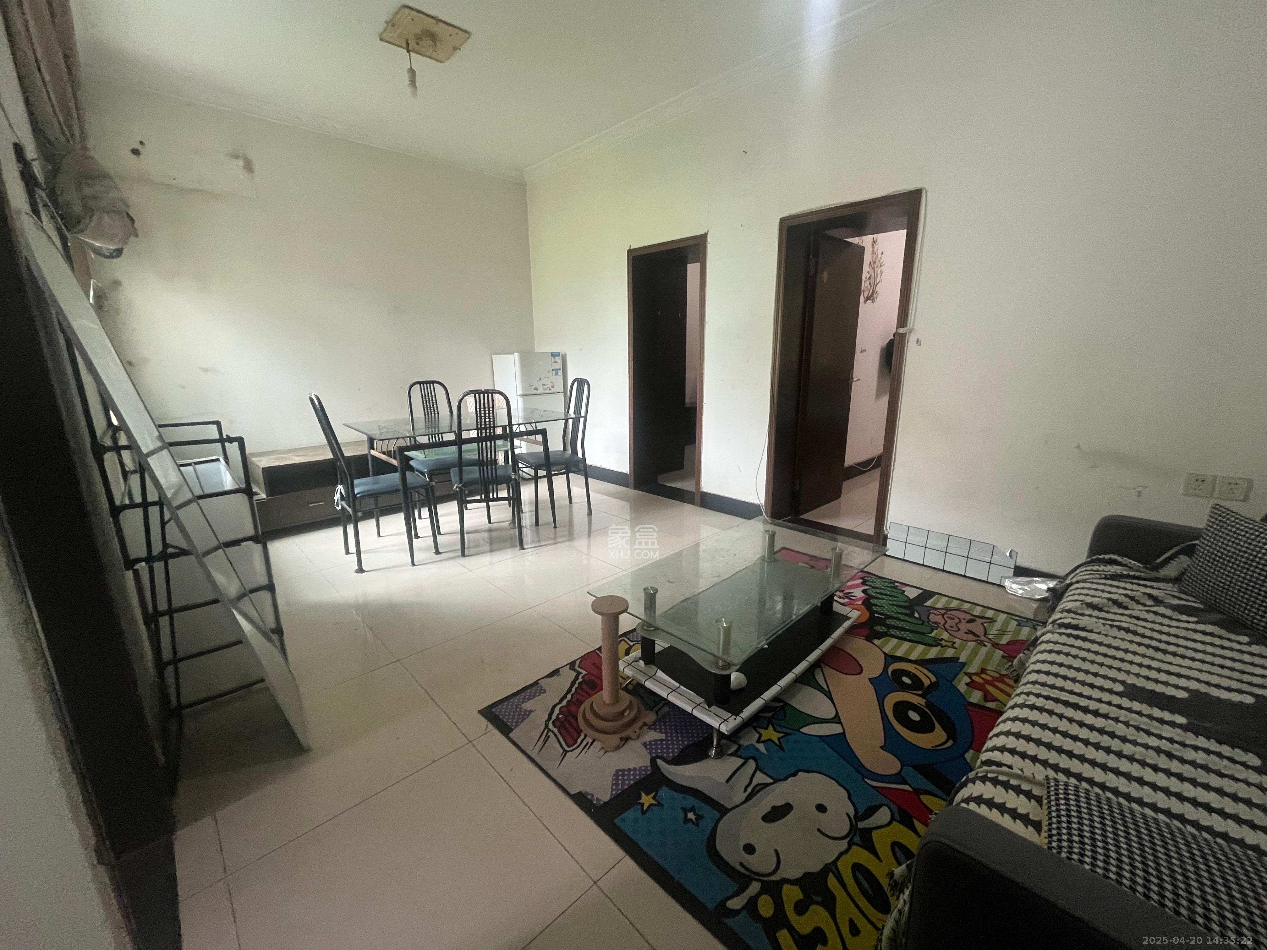 高桥火焰市场  2室1厅1卫    1400.0元/月 高桥火焰市场  2室1厅1卫    1400.0元/月室内图