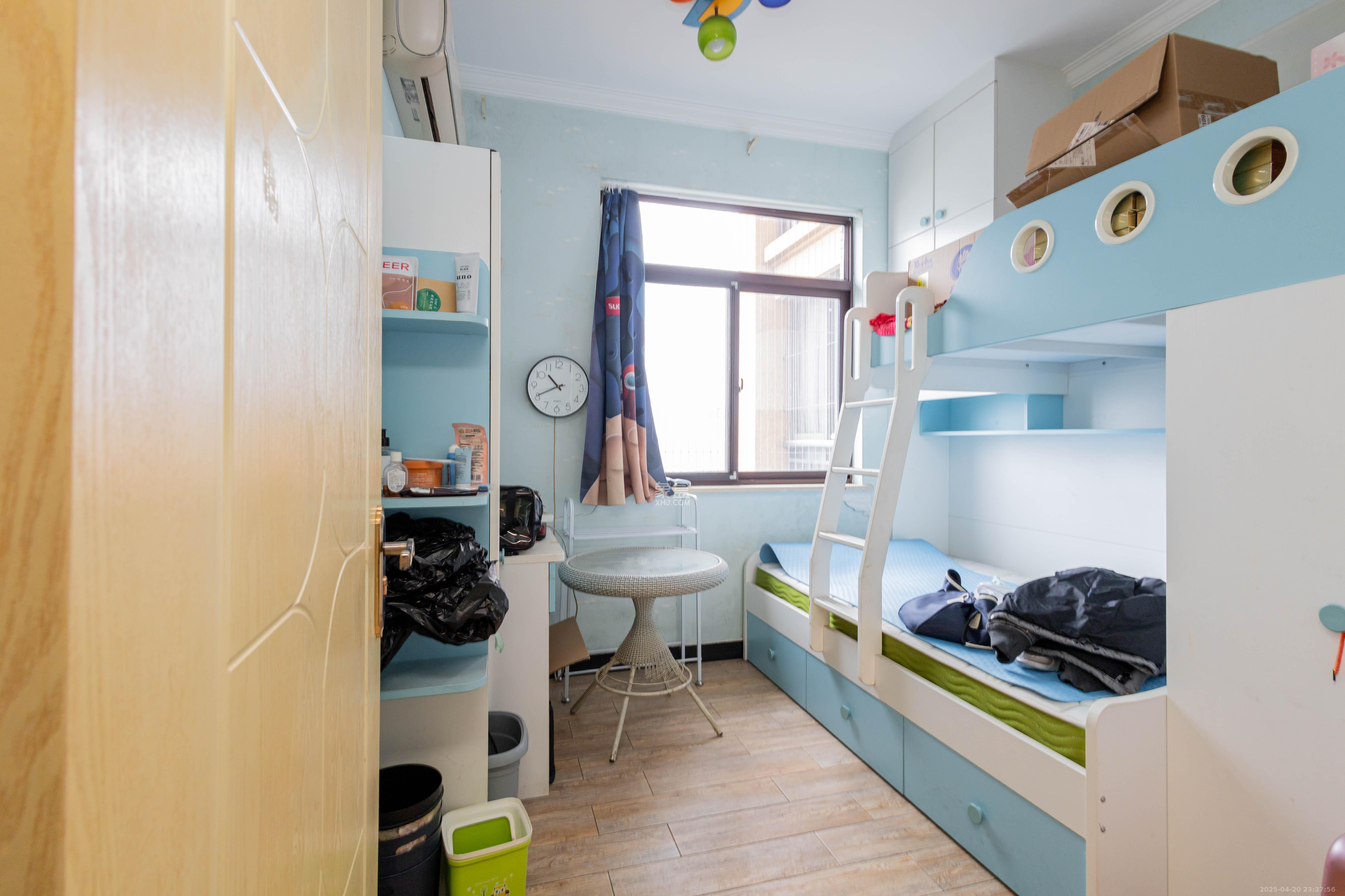 三景华御 2室1厅1卫 48.0万 三景华御 2室1厅1卫 48.0万卧室