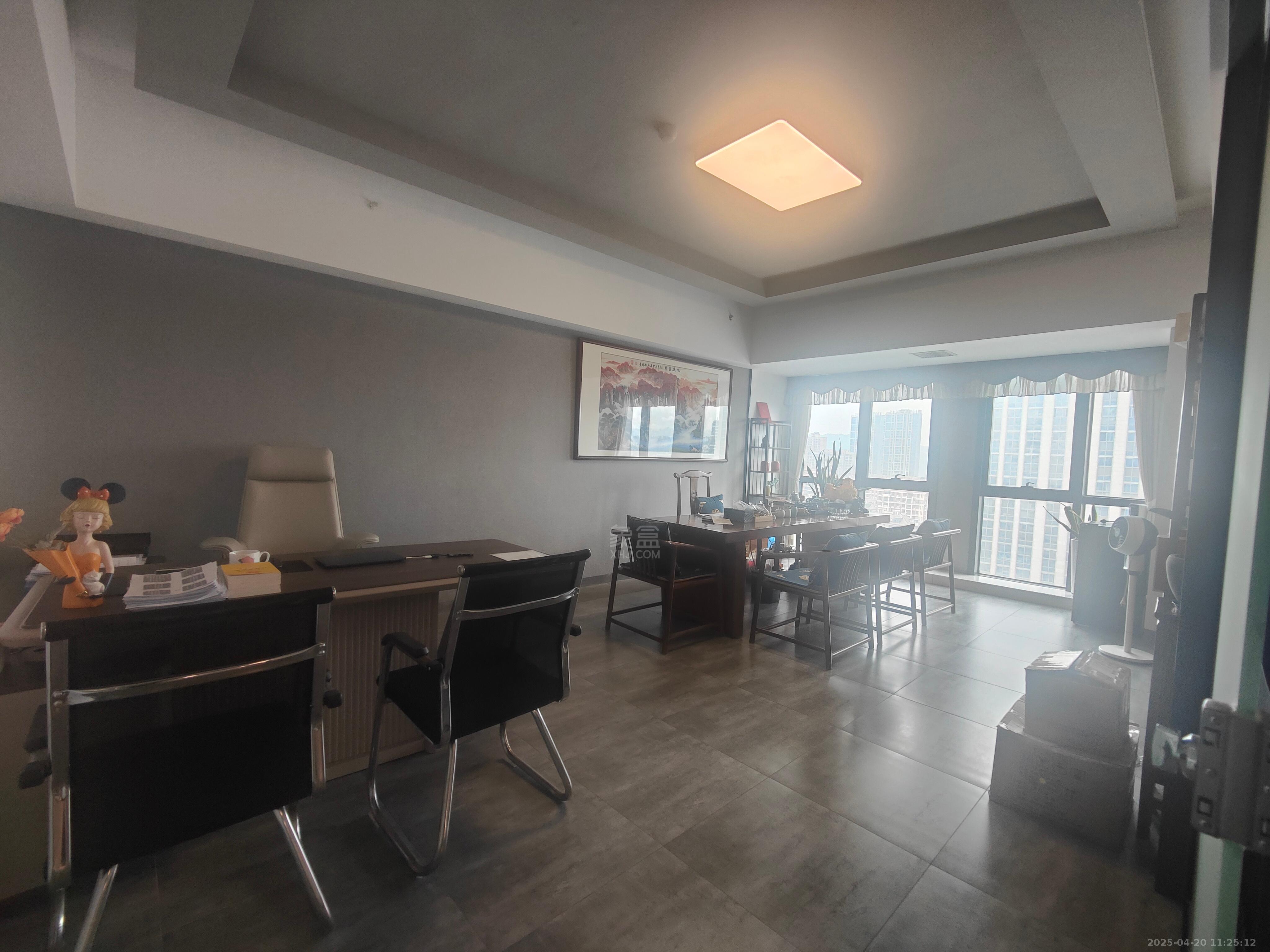 庐山春天  1室0厅0卫   2300.00元/月室内图