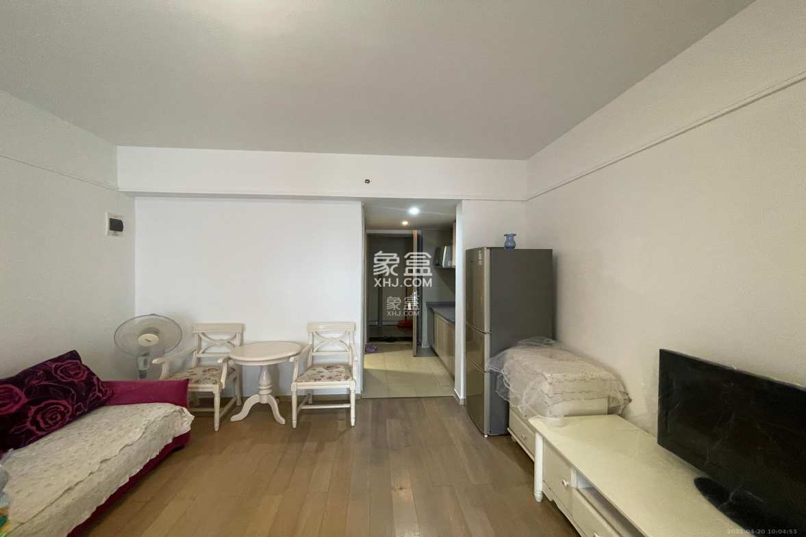 万科金色家园 1室1厅1卫 1500.0元/月 万科金色家园 1室1厅1卫 1500.0元/月室内图