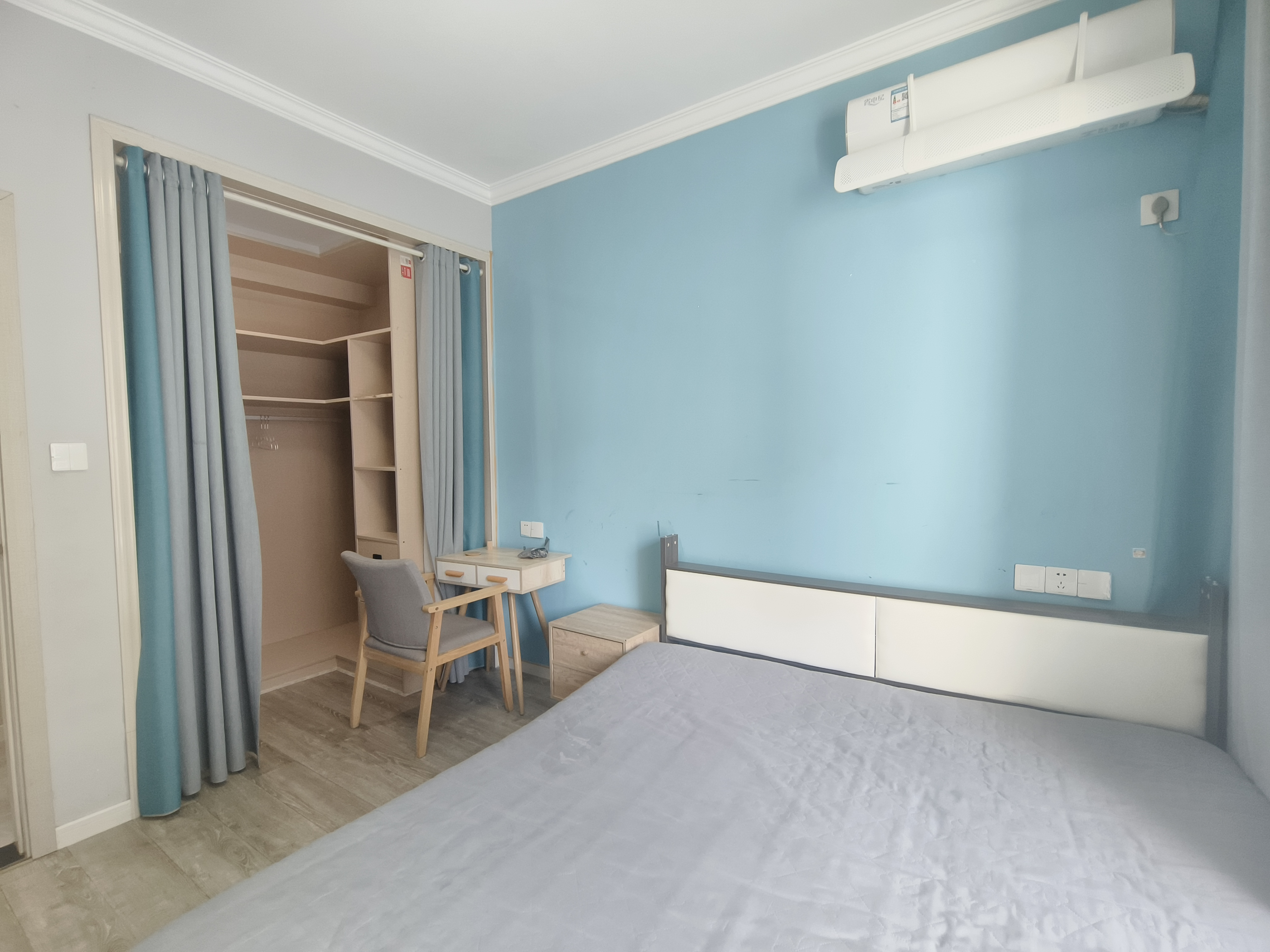 会龙山溪谷(住宅) 3室1厅1卫 1800.0元/月 会龙山溪谷(住宅) 3室1厅1卫 1800.0元/月室内图