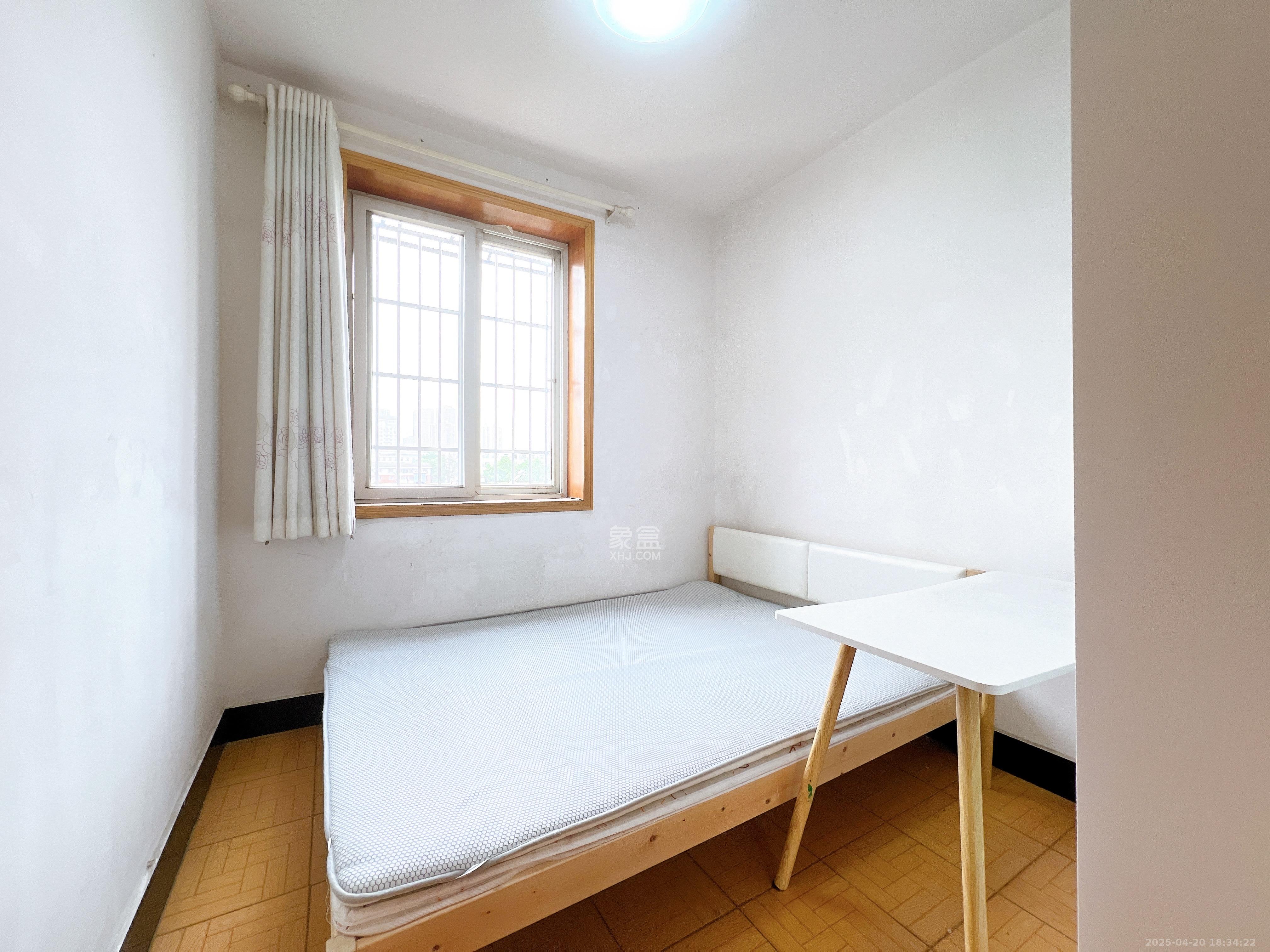 东风一村社区房（王家垅）  2室2厅1卫   1499.00元/月室内图