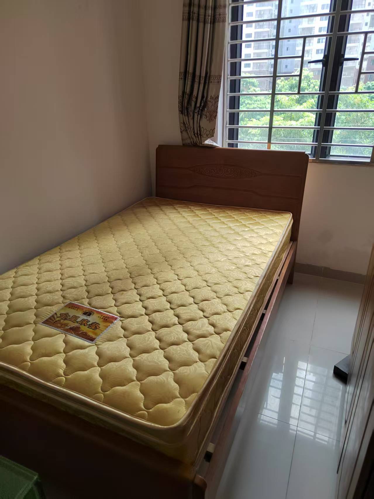 滨涯小区一期（滨涯村一区）  3室2厅1卫    2400.0元/月室内图