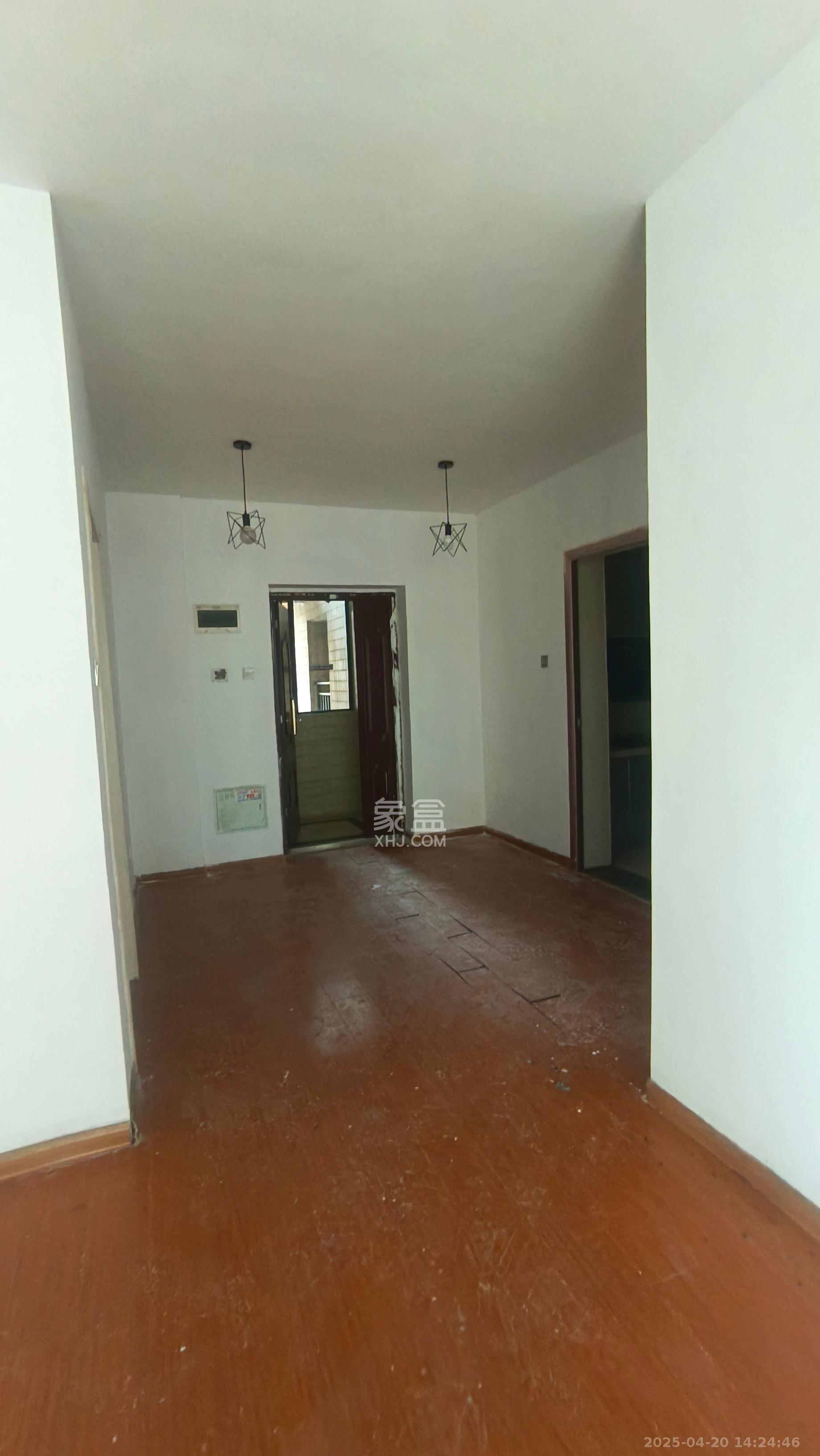 五矿万境水岸一期(万境水岸嘉苑) 2室2厅2卫 2400.0元/月 五矿万境水岸一期(万境水岸嘉苑) 2室2厅2卫 2400.0元/月室内图