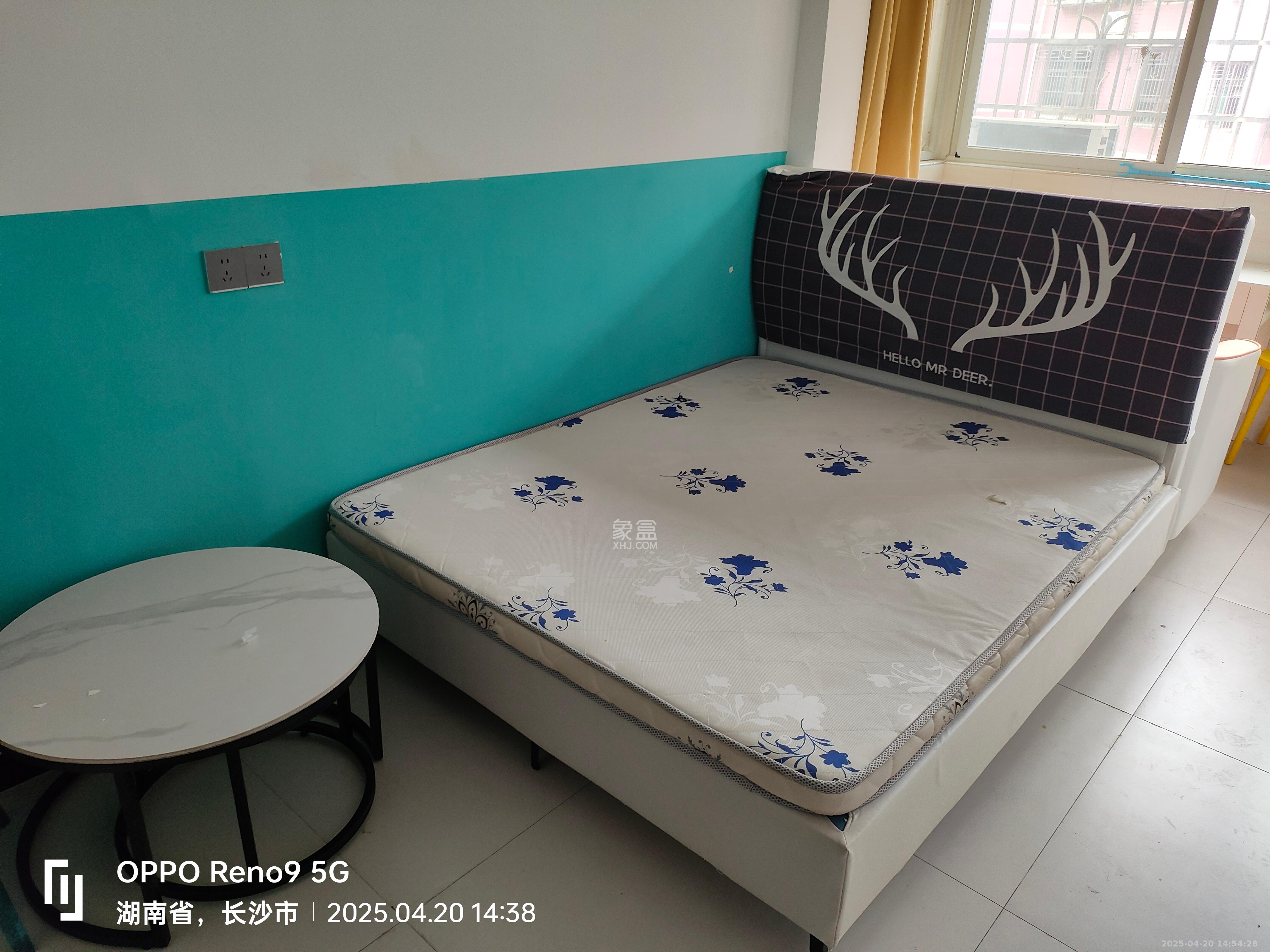 圭塘小区(圭塘一、二小区) 1室0厅0卫 1400.0元/月 圭塘小区(圭塘一、二小区) 1室0厅0卫 1400.0元/月室内图