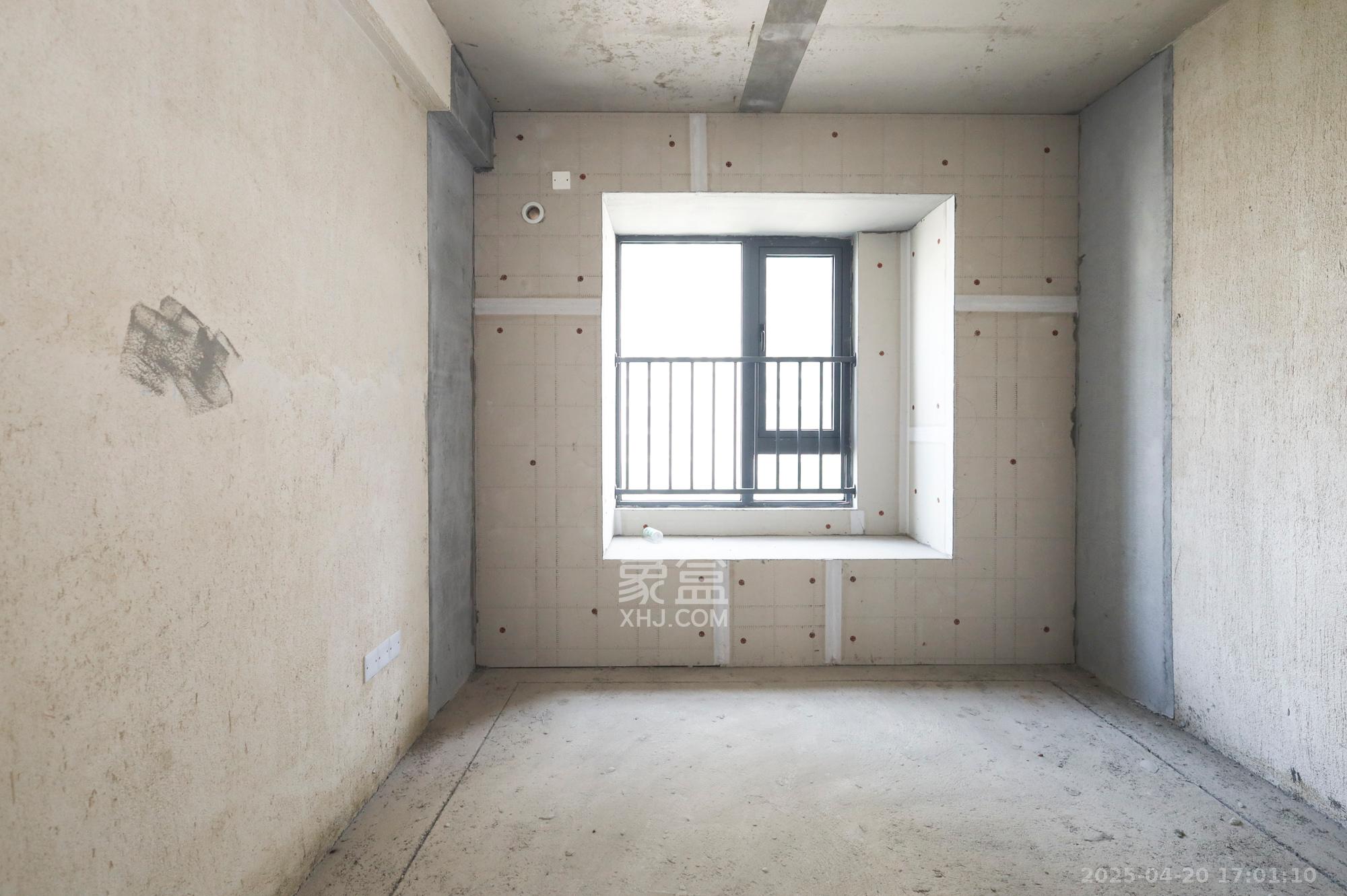 长沙北中心保利时代B区  4室2厅2卫    118.0万 长沙北中心保利时代B区  4室2厅2卫    118.0万卧室