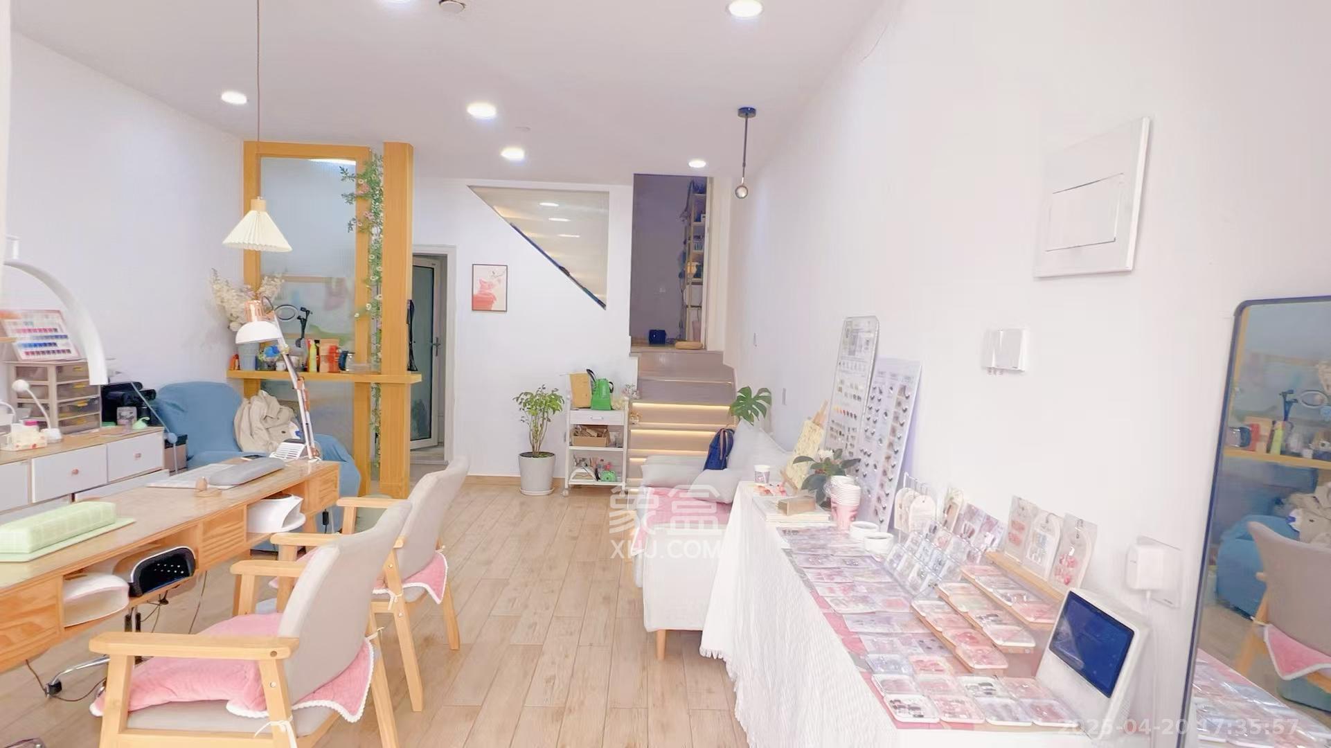 长房时代城   30.0㎡      6500.0元/月室内图