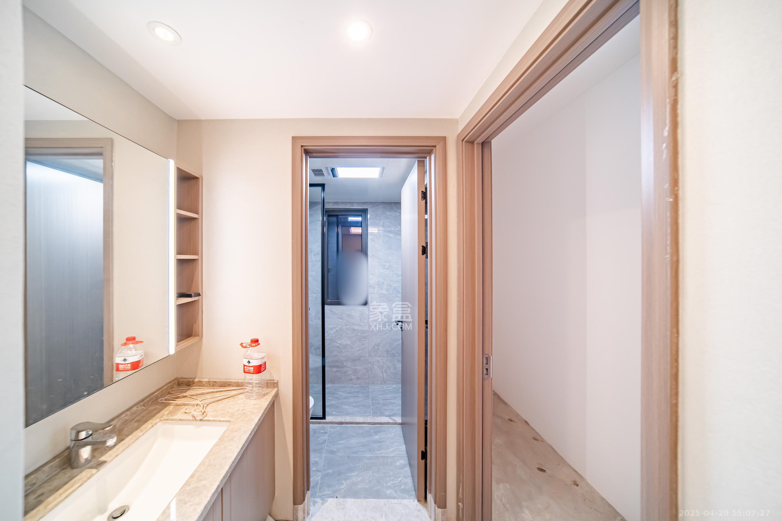 建发电建江山悦  3室2厅2卫   138.00万卫生间