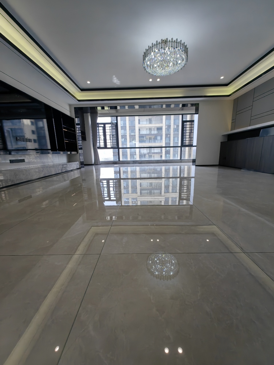 华盛御品  4室2厅2卫    700.0万 华盛御品  4室2厅2卫    700.0万